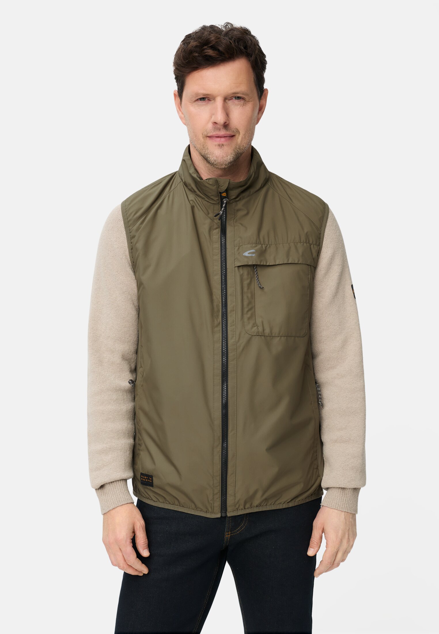 Men Vest made of water-repellent material Olive Green worn front