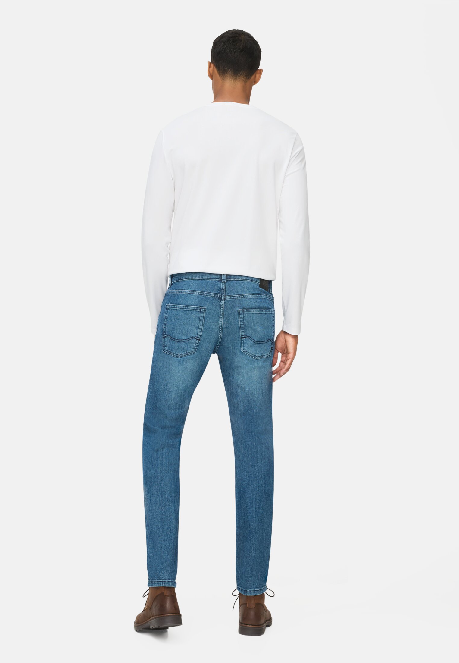 Men 5 Pocket Slim Fit Jeans Blue worn back
