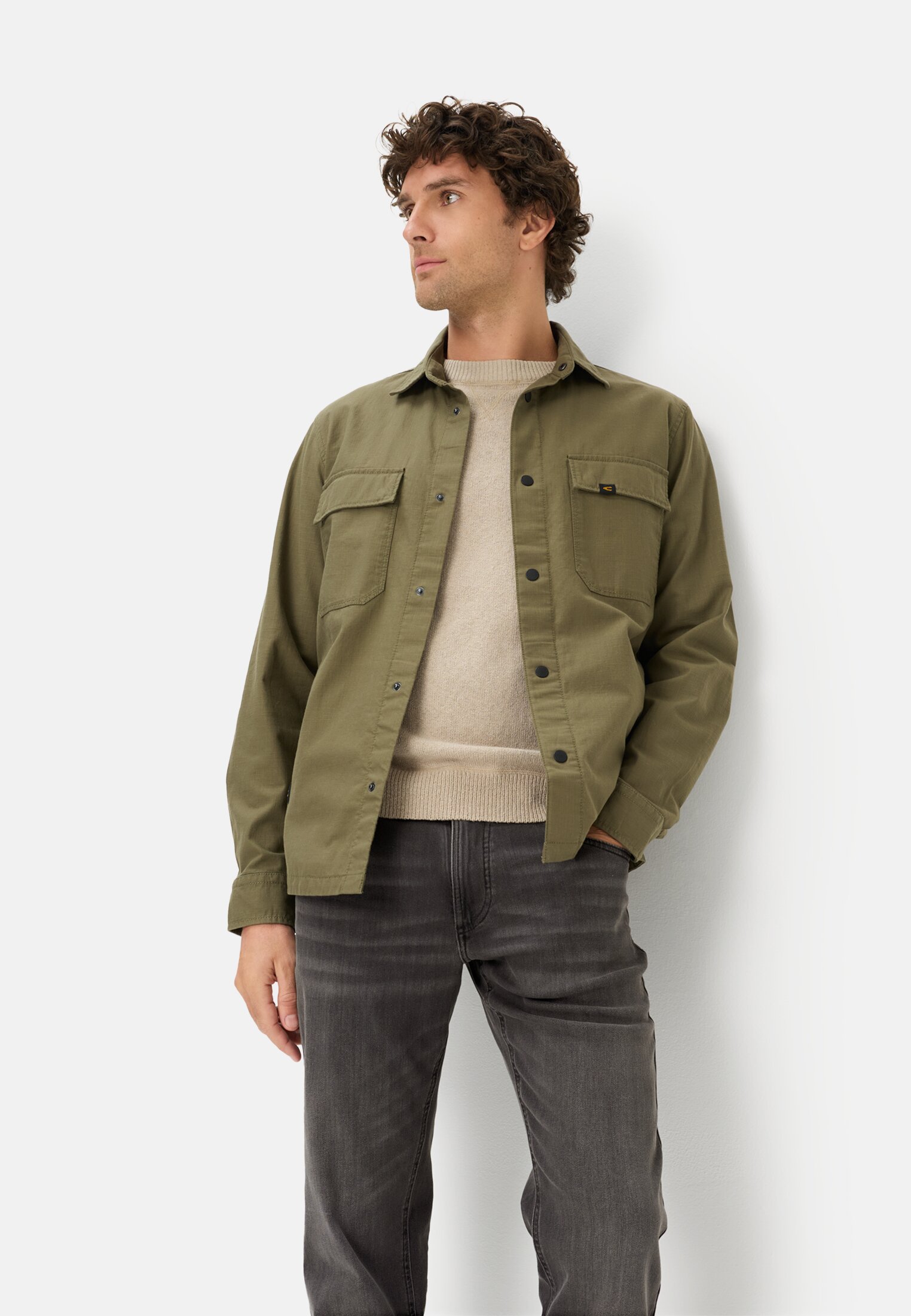 Heren Slim Fit fleXXXactive® Jeans Grafietgrijs gedragen emotional 