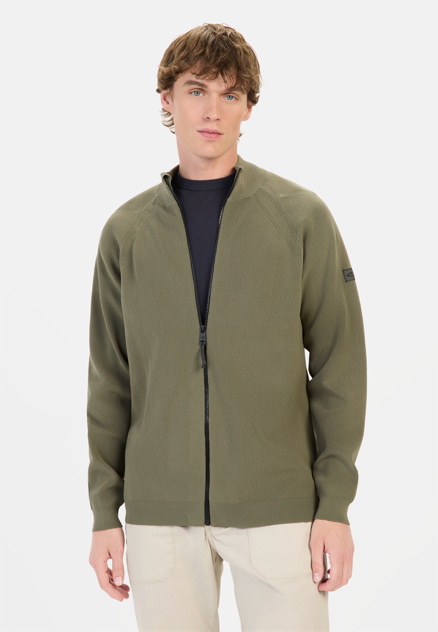 Men Knit jacket made from breathable polyester Dark Green worn front
