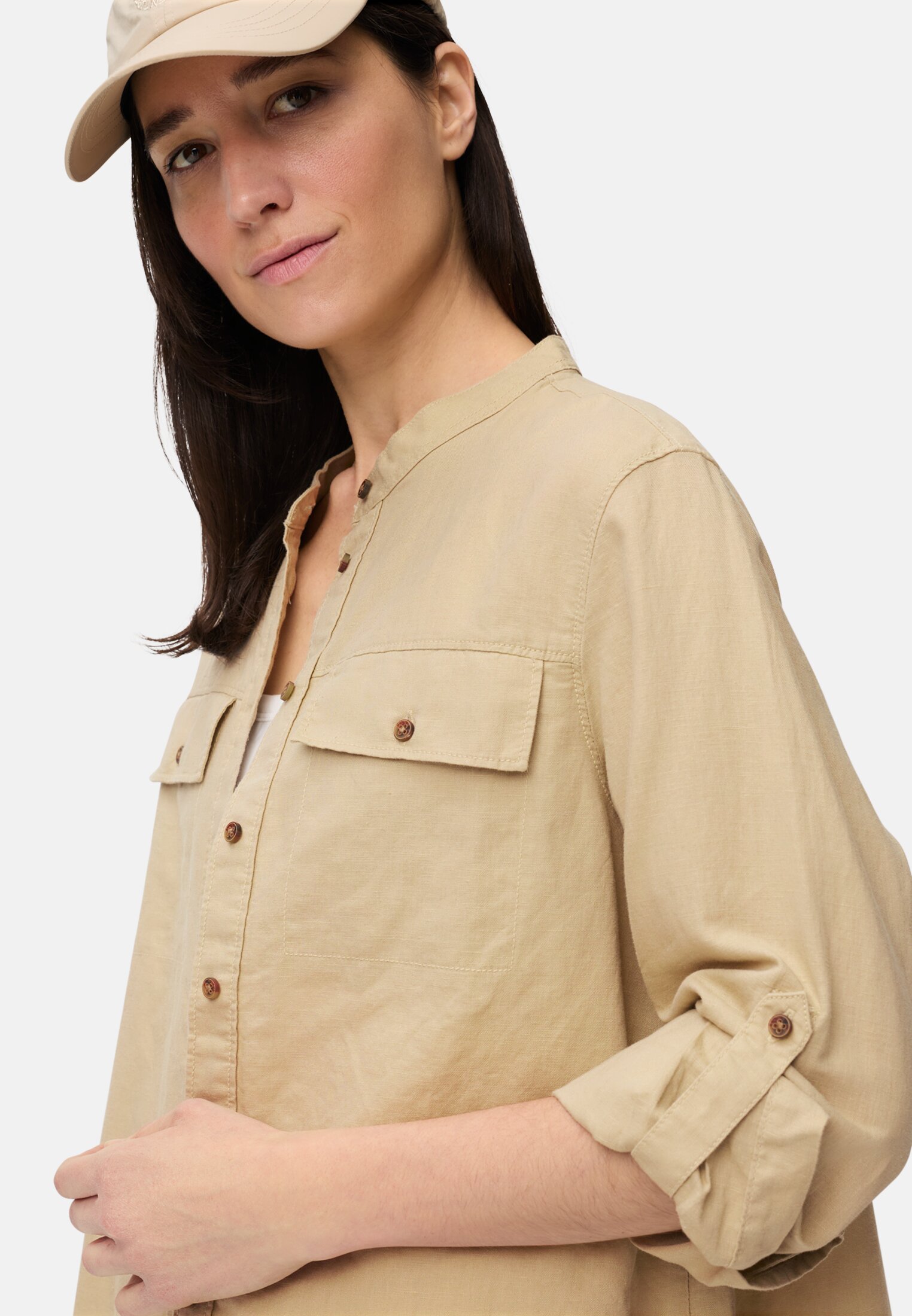 Women Blouse with stand-up collar and button placket Sand worn detail close