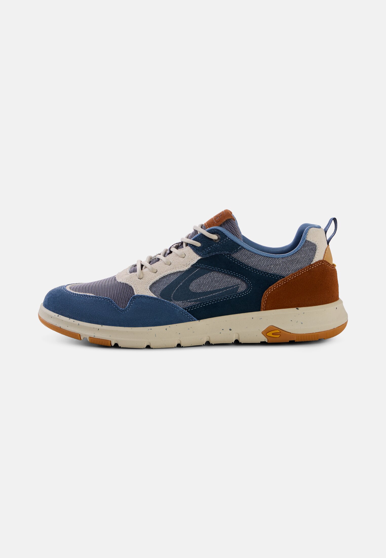 Men Lightweight trainers made from leather and fabric Blue frontal front