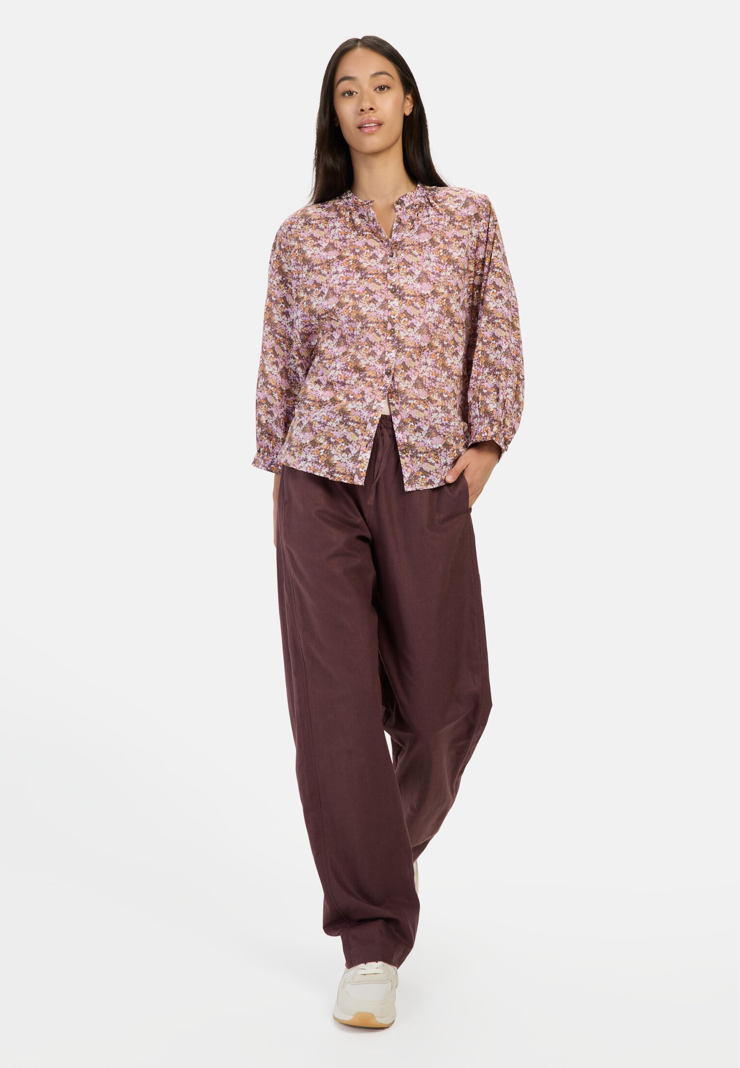 camelactive_Bluse_AOP_309788-5S14-92_M3 Women Blouse with all-over print Pink AOP worn front full body