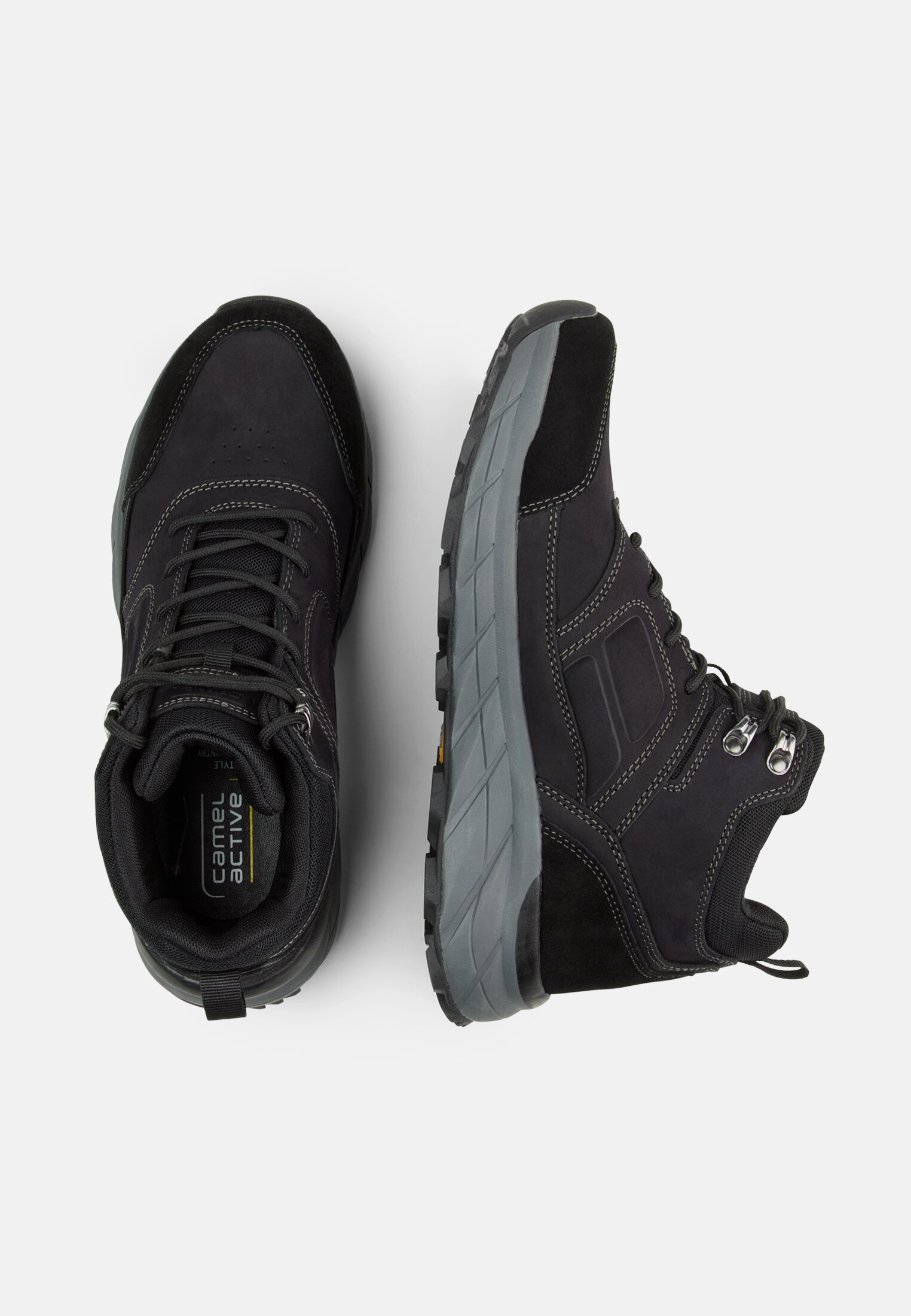 Herren Schnürschuh mit Gripsohle Schwarz frontal oben