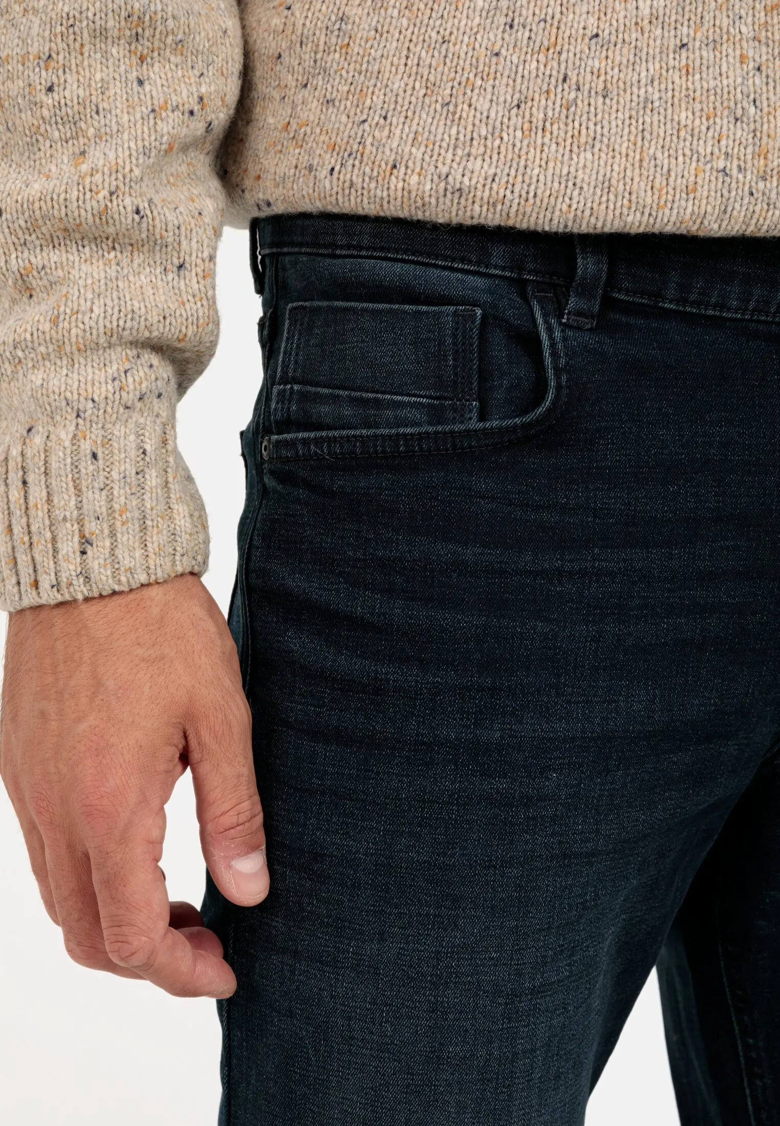Tapered Fit für Herren in Blau | 35/30 | camel active