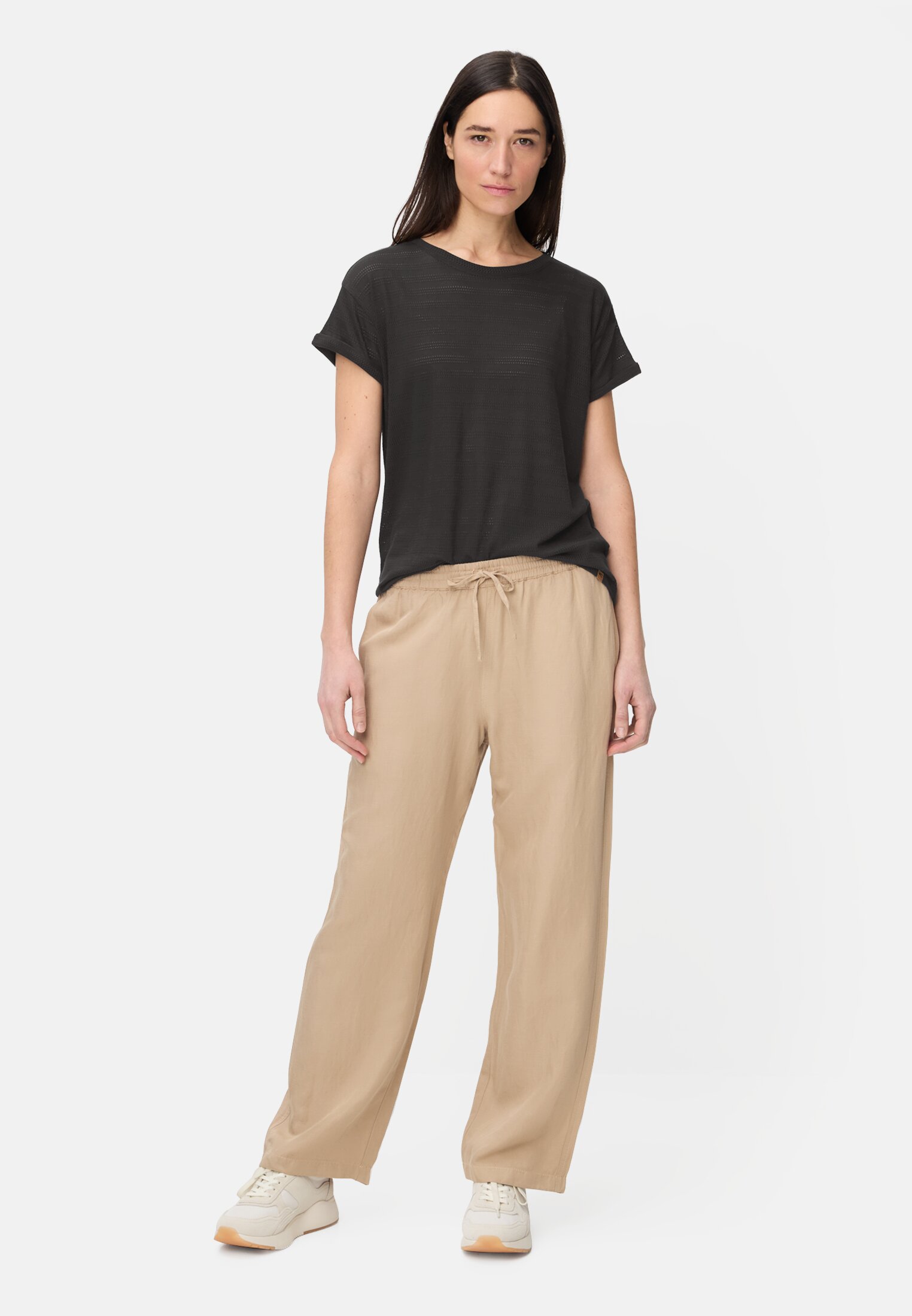 Women T-shirt with crew neck made from pure cotton Caviar worn front full body