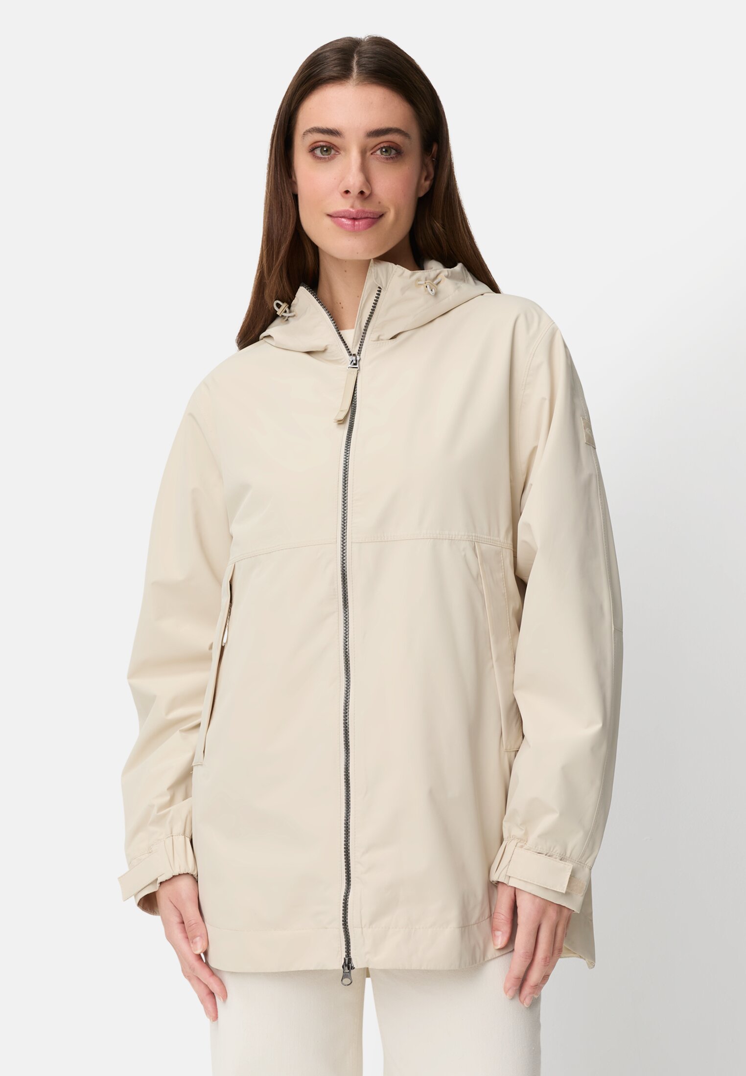 Women teXXXactive® Jacket with Adjustable Hood Oak worn front