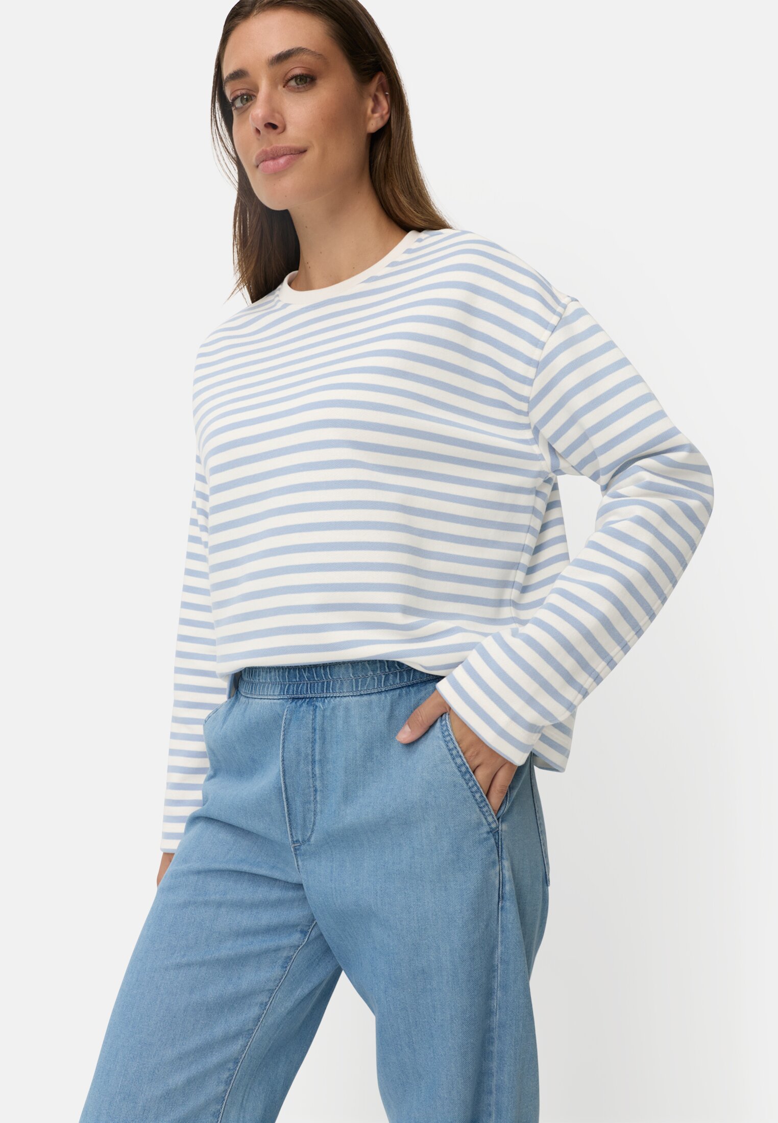 Vrouwen Sweatshirt van een katoenmix Lichtblauw gedragen emotional
