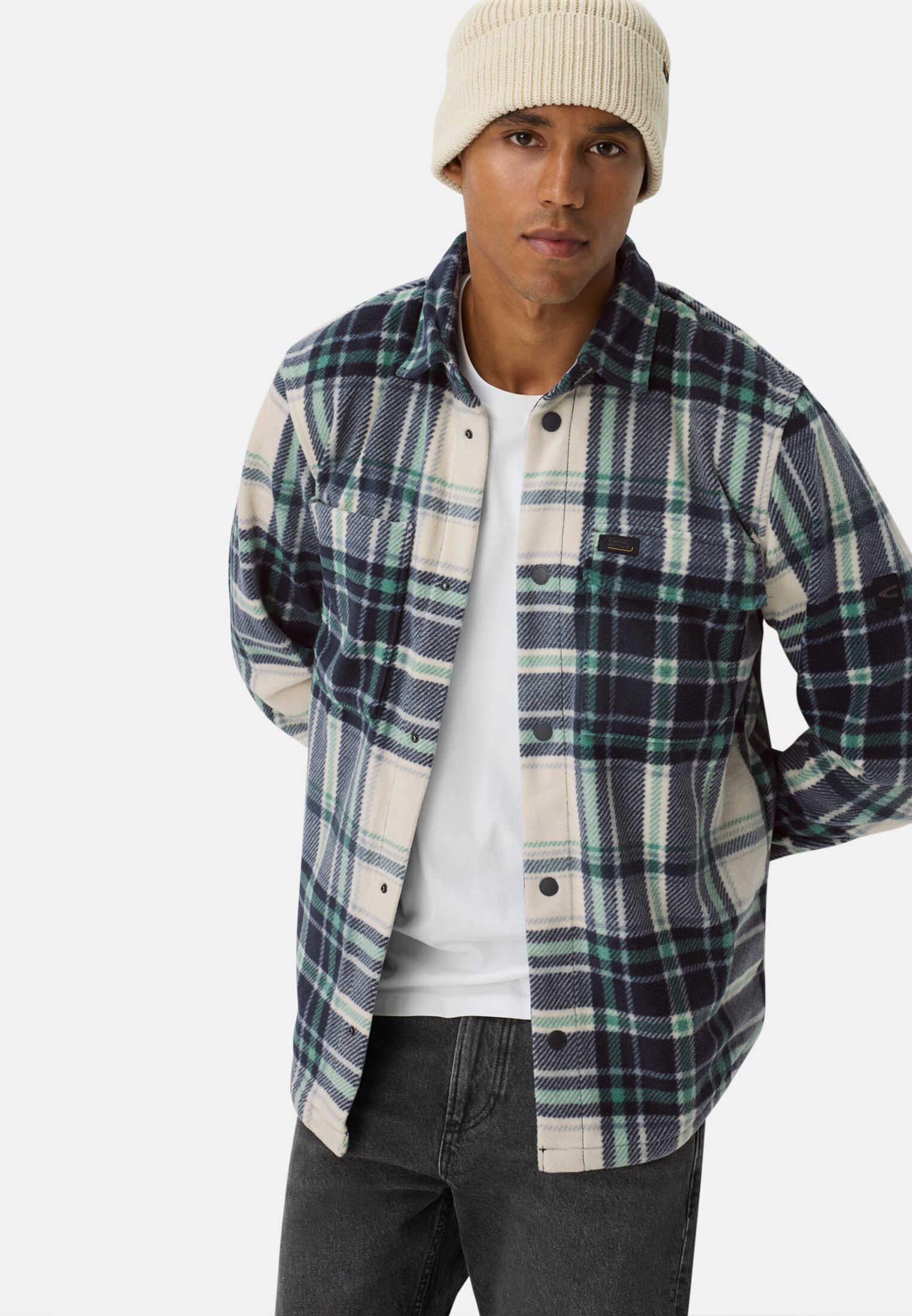 Men Overshirt with side pockets Fir green worn emotional