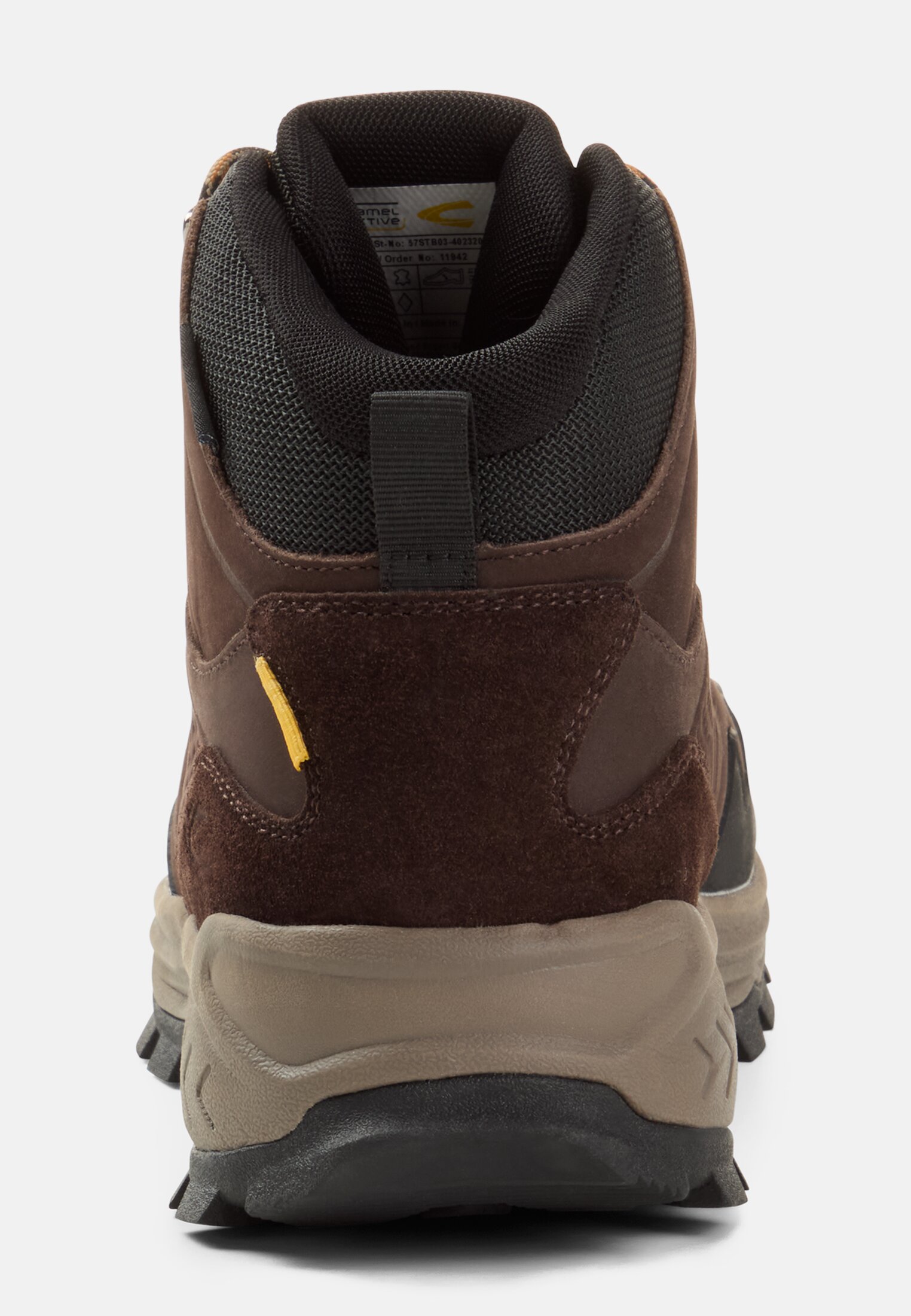 Herren Wanderschuh mit robuster Profilsohle Braun vorne nah
