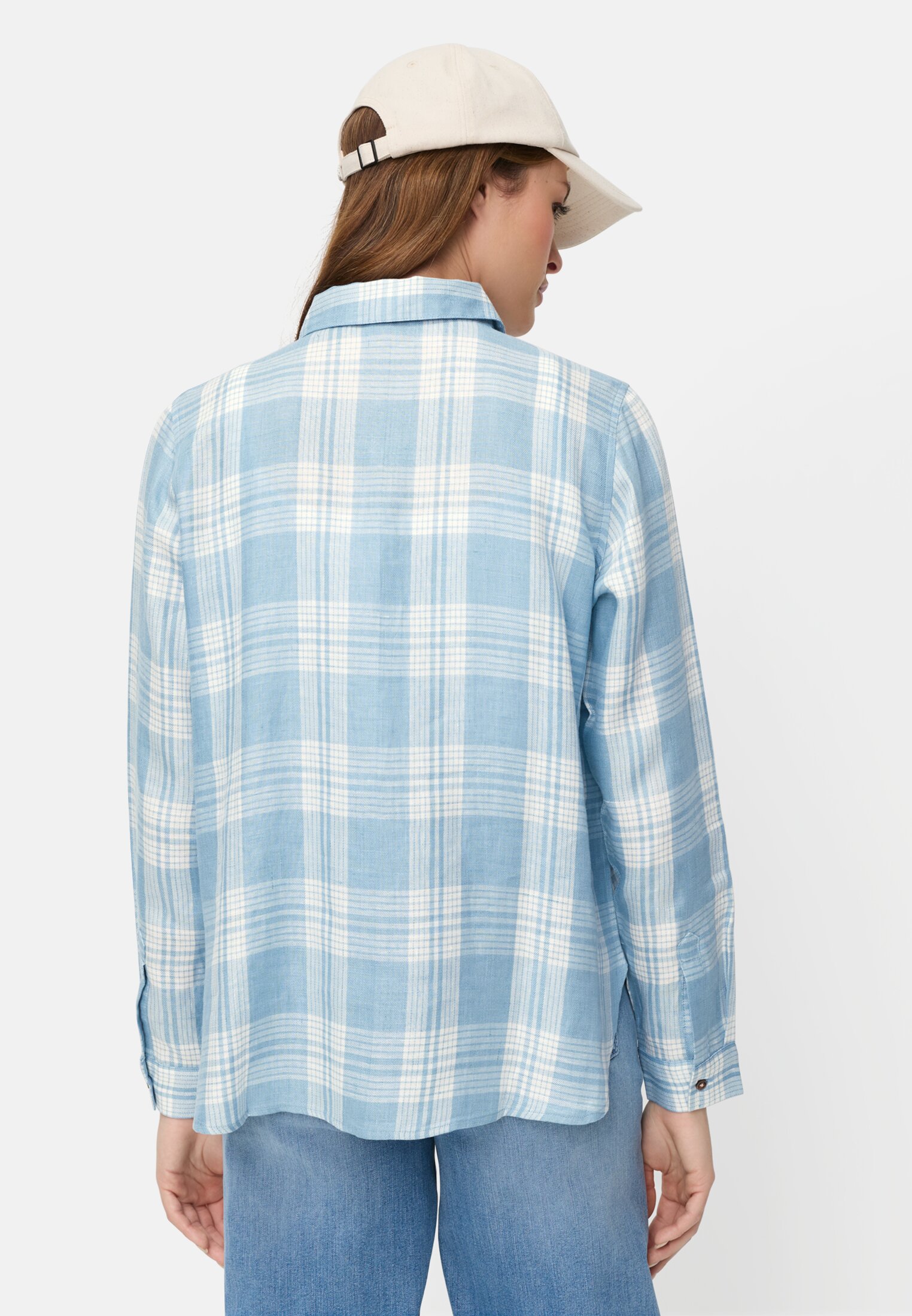 Damen Karierte Bluse mit Knopfleiste Hellblau getragen hinten