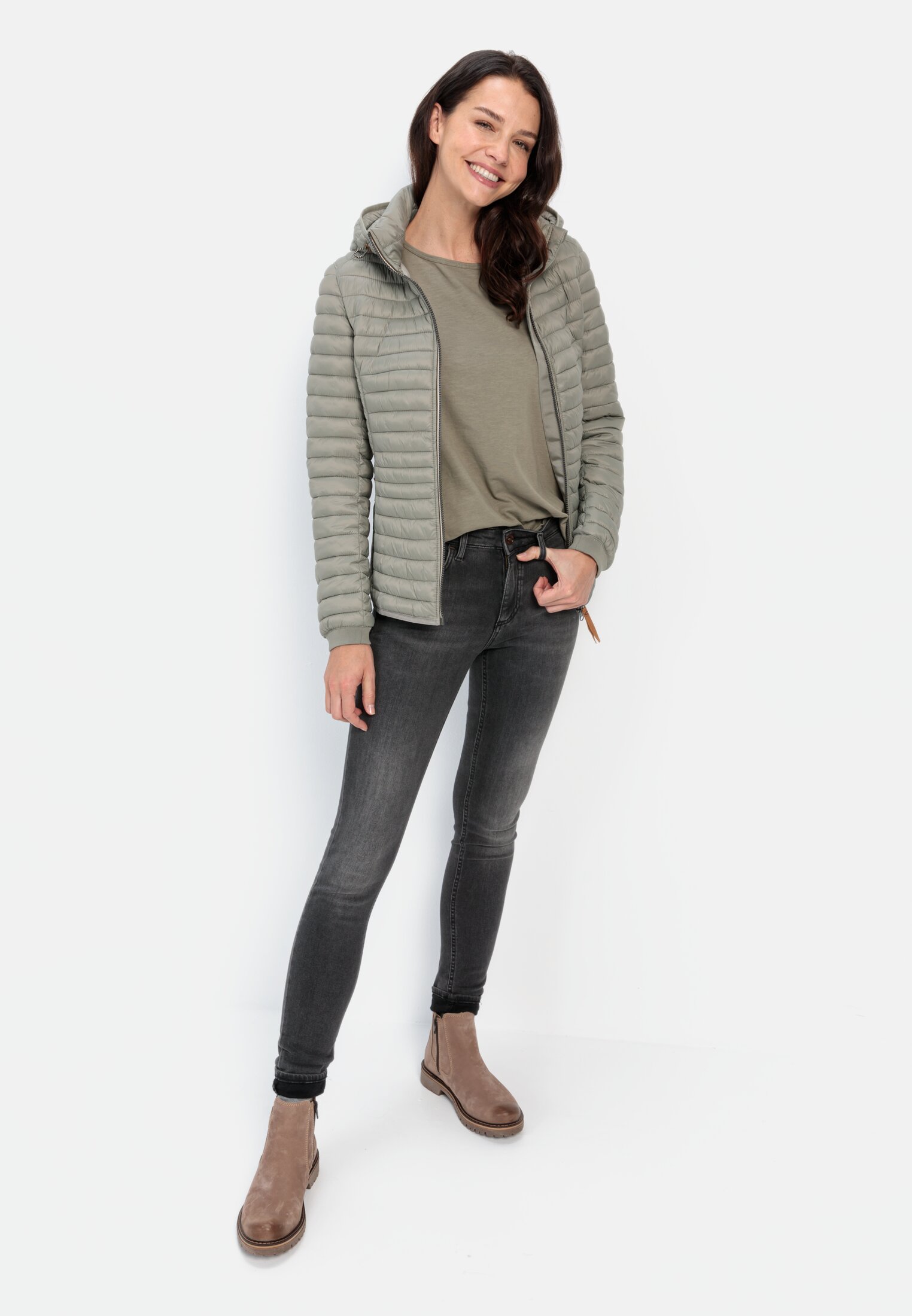 Women Lightweight quilted jacket made from recycled polyamide Sage Green worn front full body
