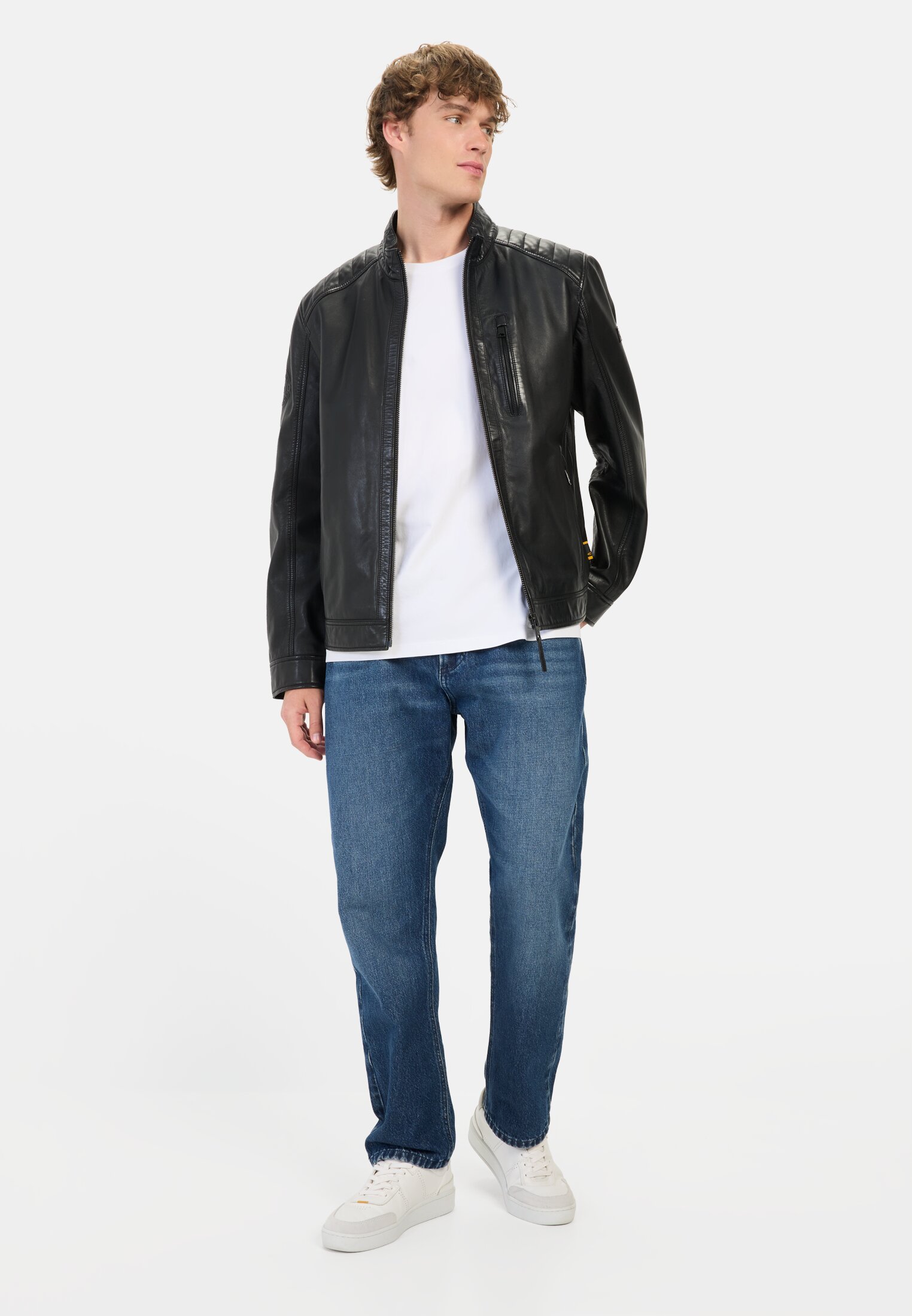 camelactive_Lederjacke_Anthra_431130-5L23-08_M3 Men Leather jacket with zip pockets Black worn front full body