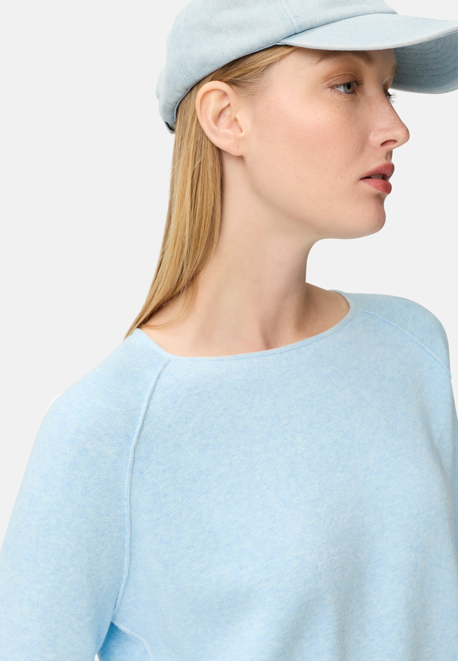 Women Knit sweater with crew neck Light Blue worn detail close