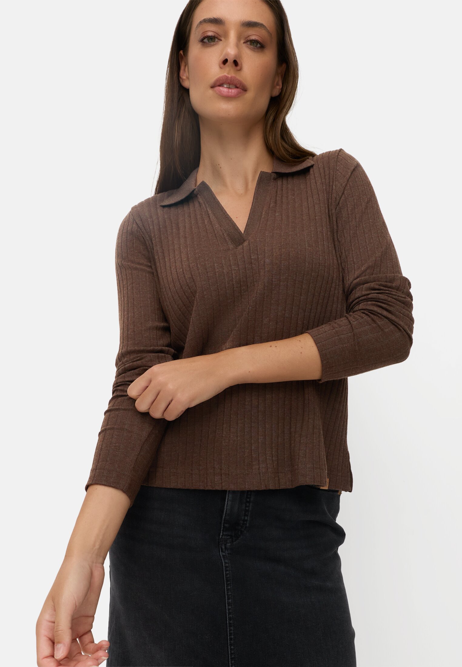 Women Jersey shirt with ribbed collar Brown worn emotional