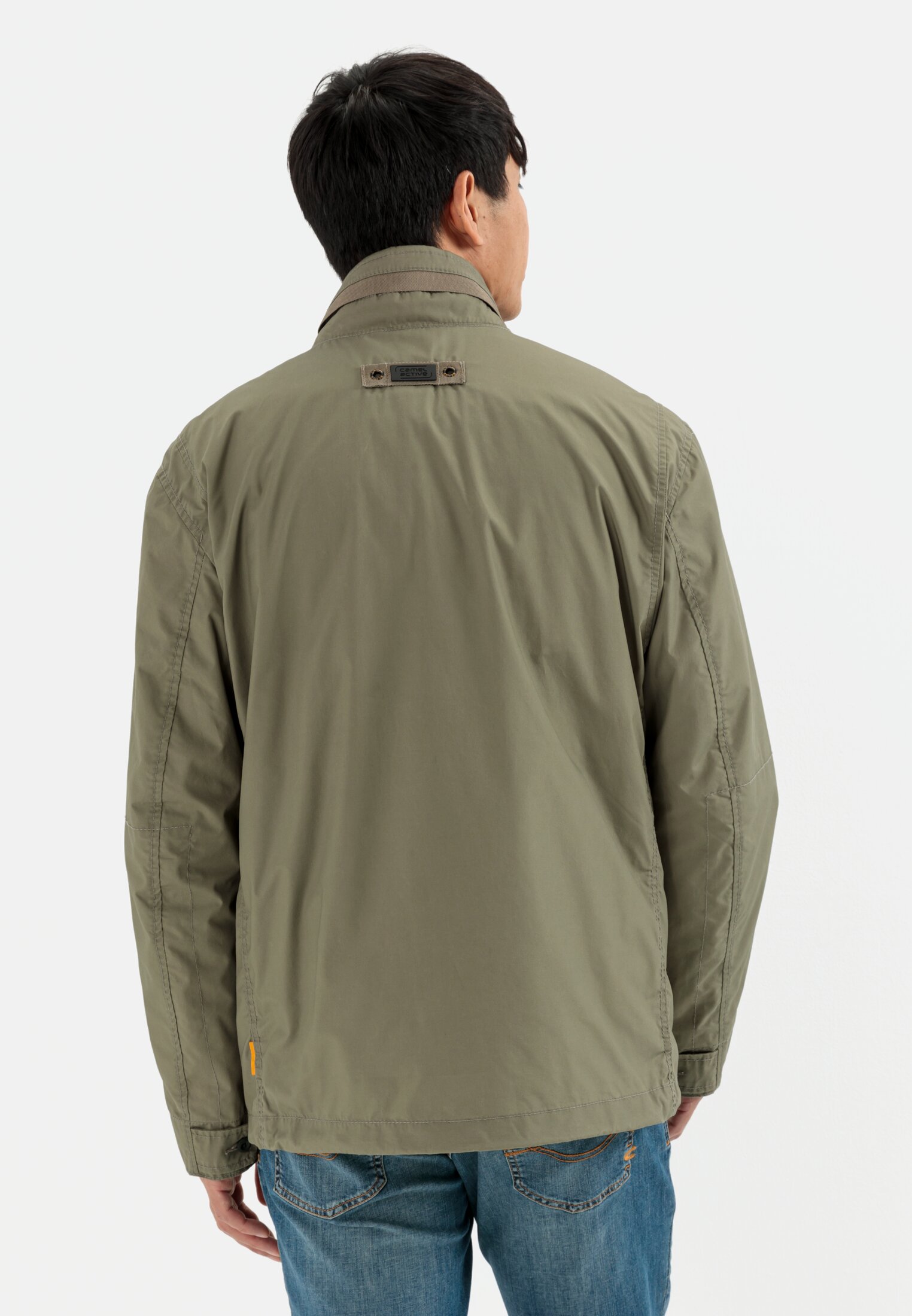 Herren Leichter Blouson mit Stehkragen Khaki getragen hinten