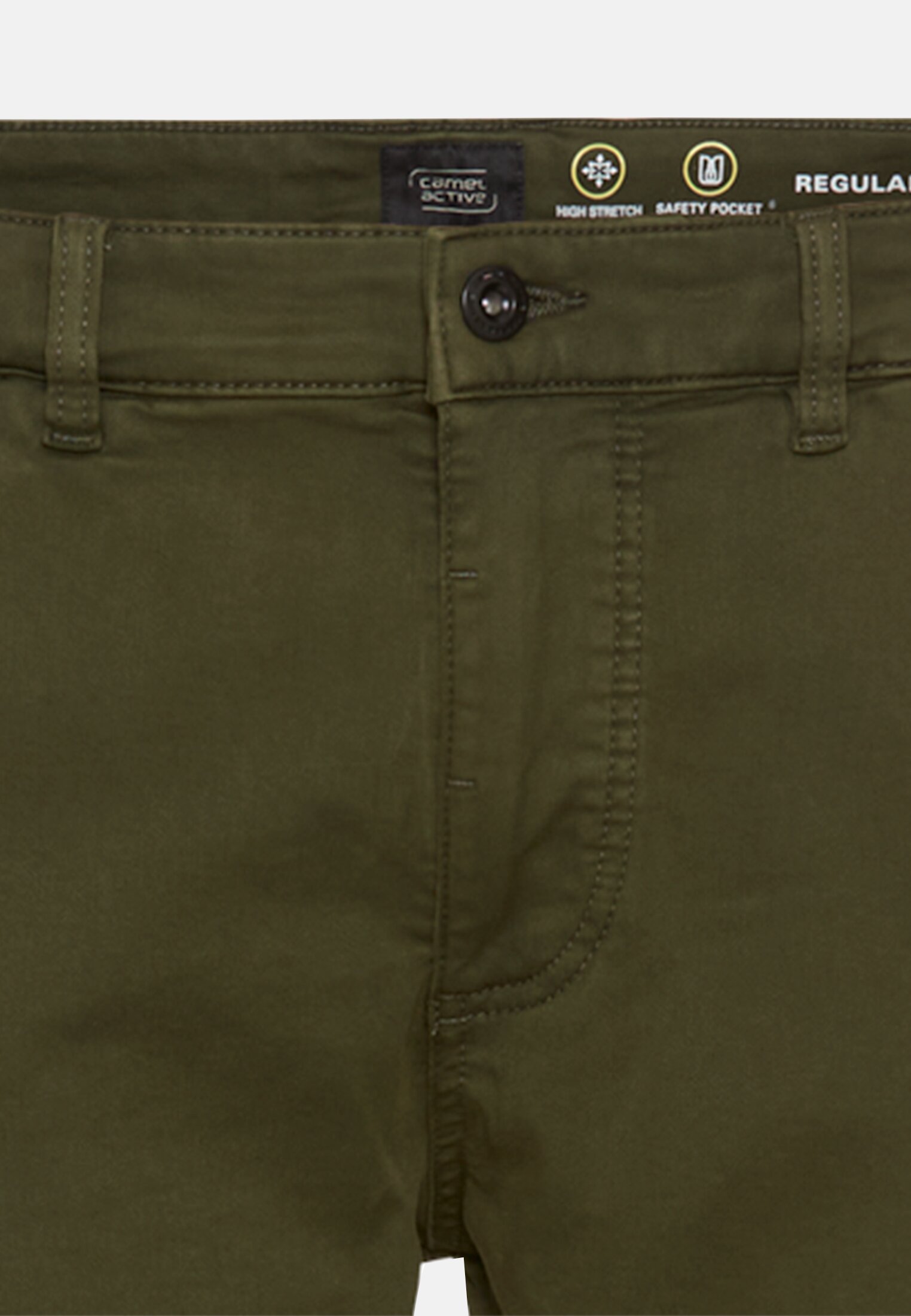 Herren Chino Regular Fit aus Baumwolle mit Stretchanteil Waldgrün vorne nah