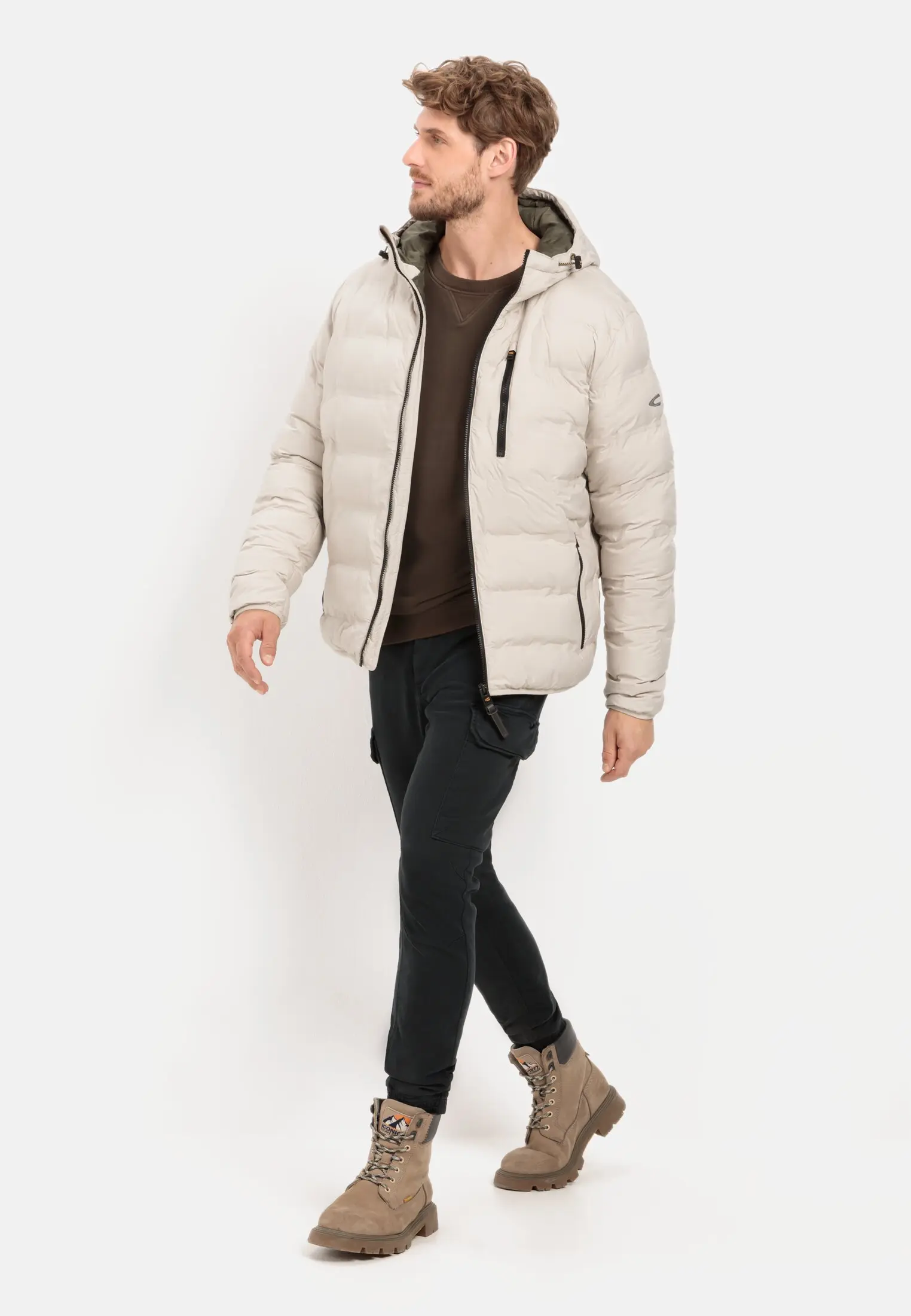 teXXXactive lightweight for Men in beige camel active