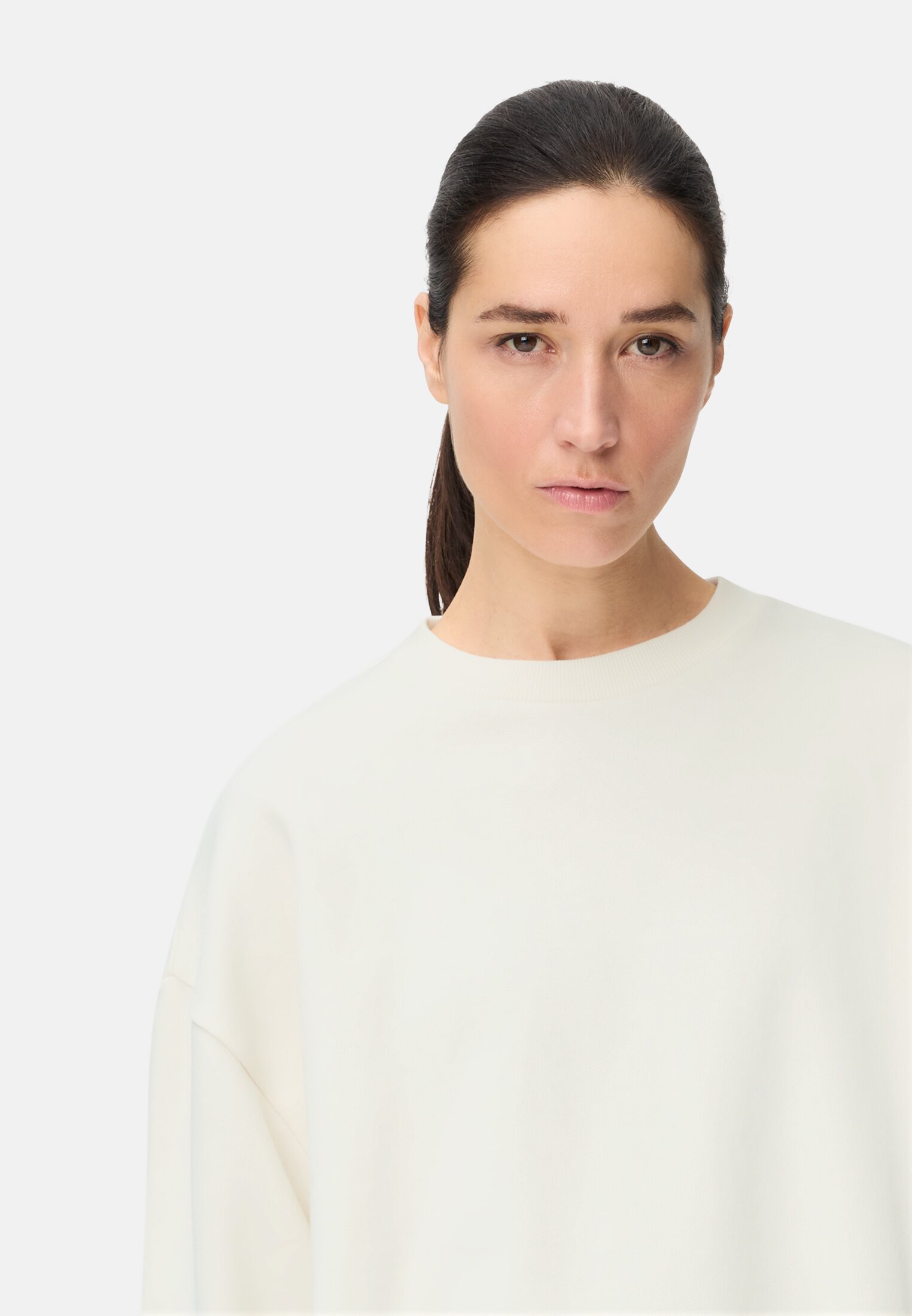Women Sweatshirt with back print Milk White worn detail close