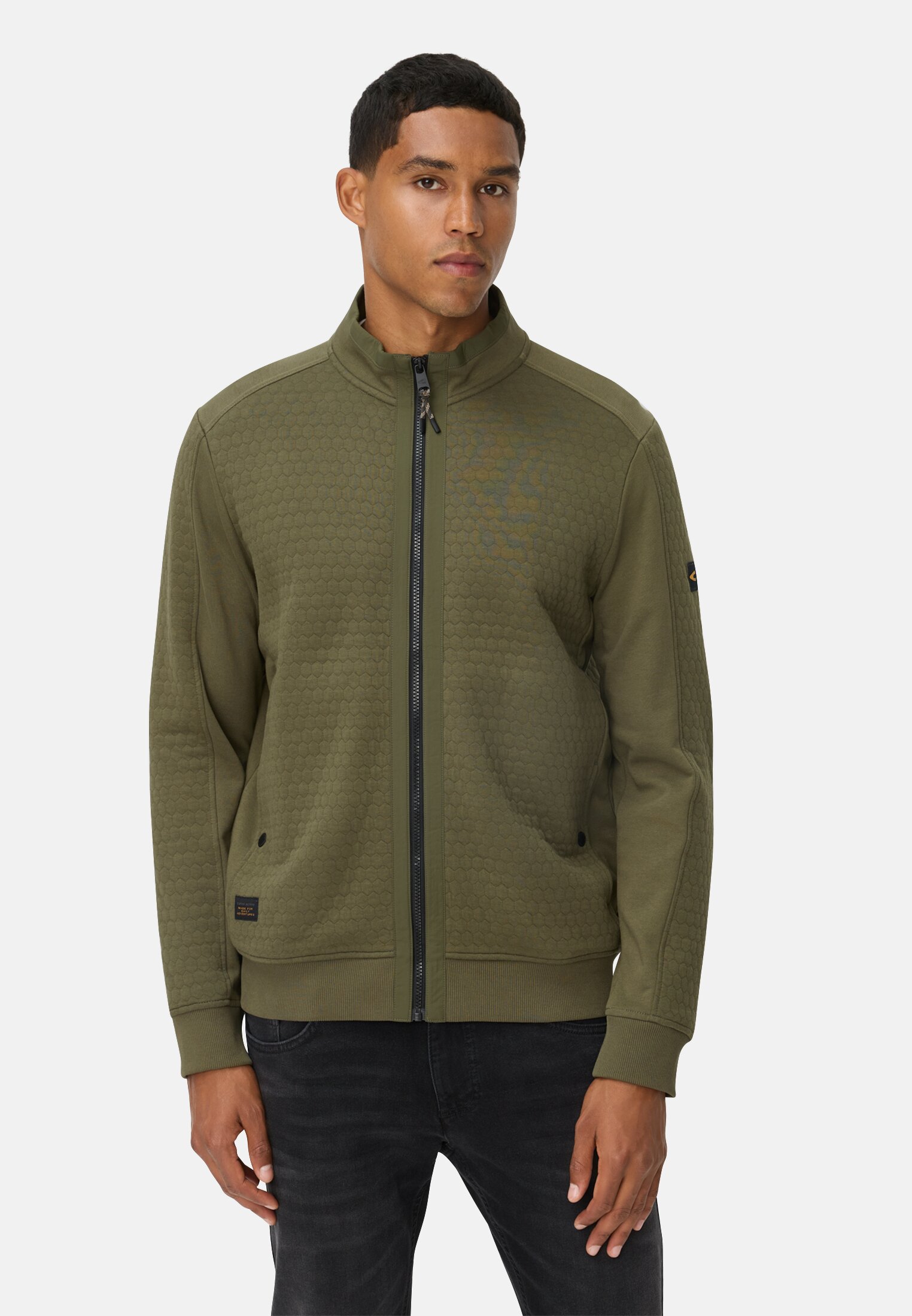 Herren Sweatjacke aus Baumwollmix Waldgrün getragen vorn