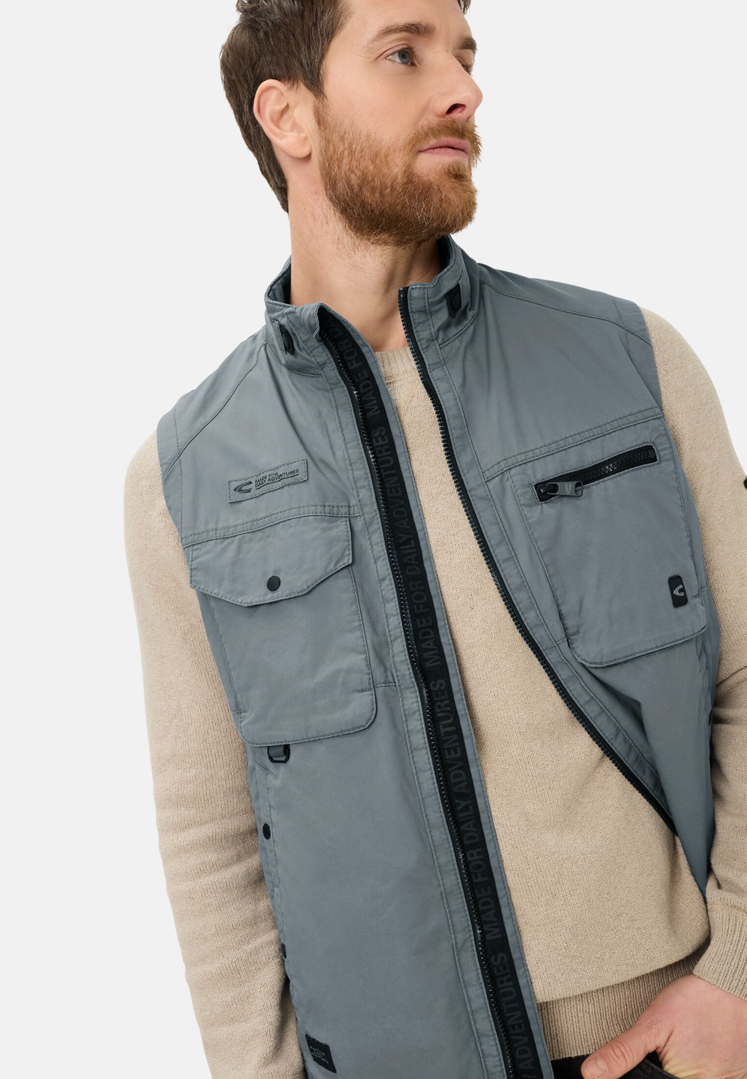 Men Outdoor vest with inner pockets Storm Blue worn emotional