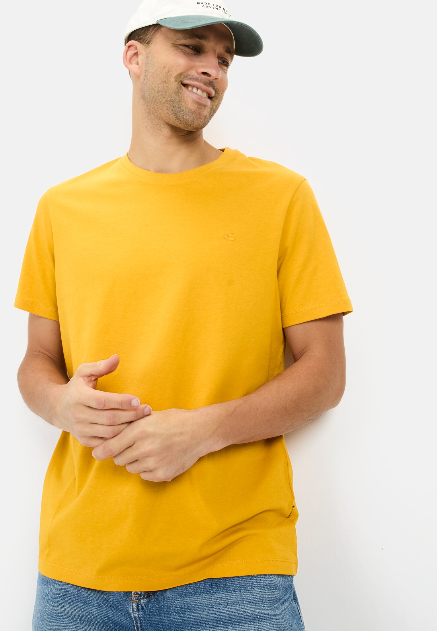 Heren Basic T-shirt made of pure cotton Oranje gedragen emotional 