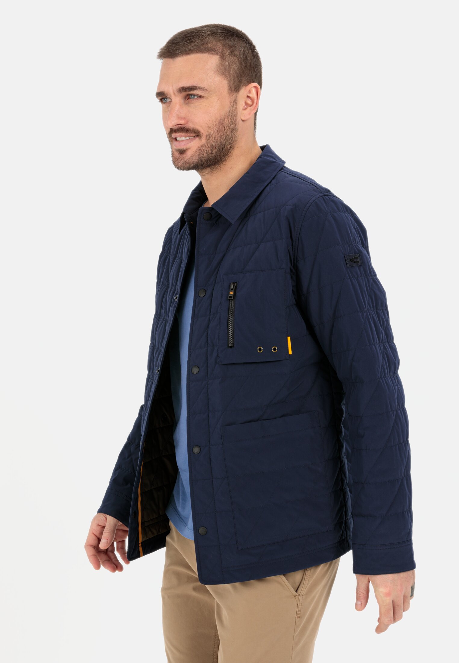 Herren Steppblouson mit Hemdkragen Dunkelblau getragen emotional