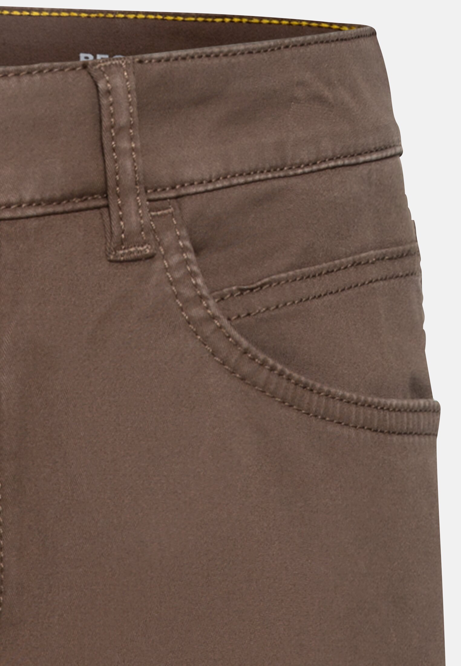 Regular Fit für Herren in Khaki | 33/30 | camel active