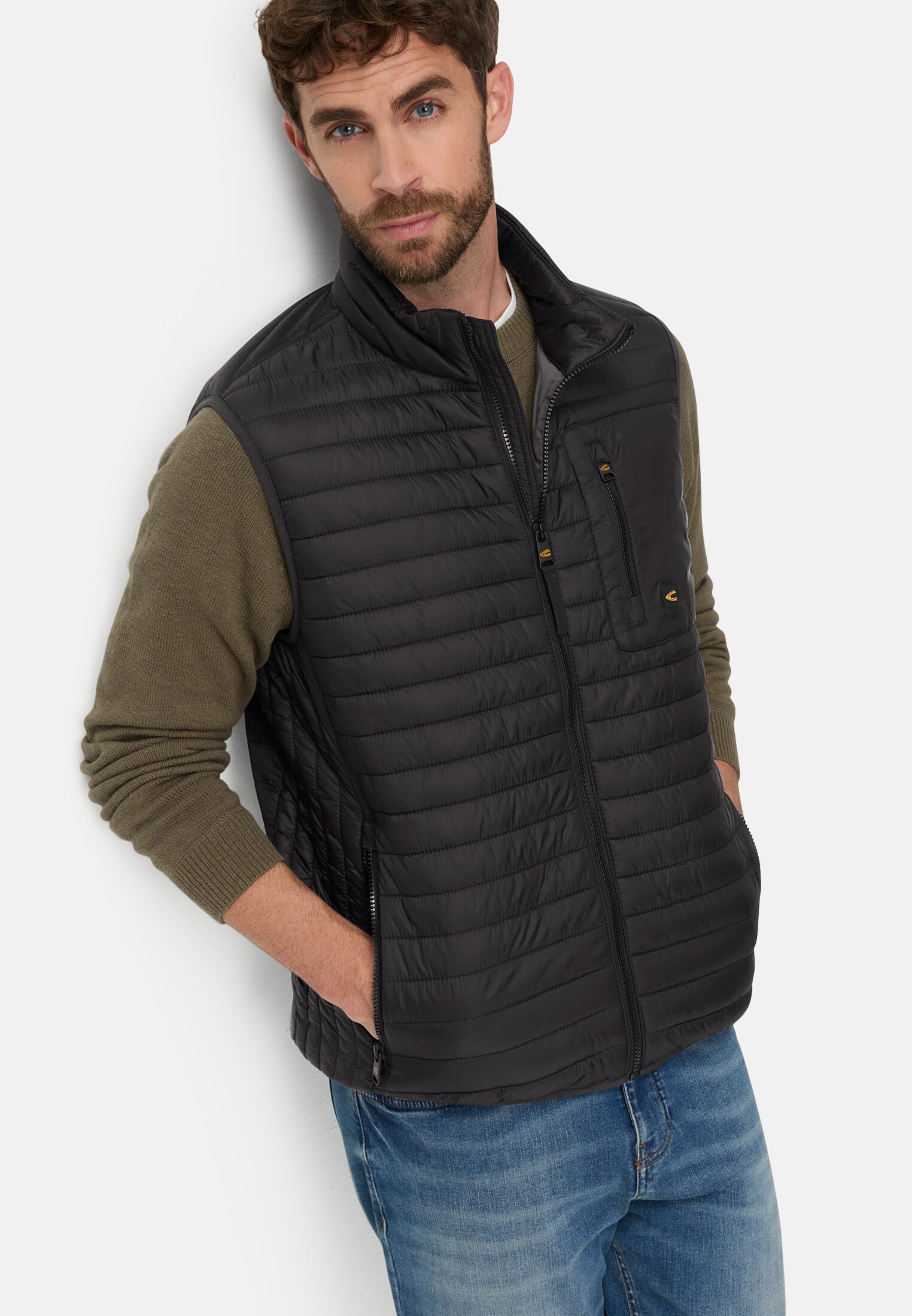 Men Vest with water-repellent function Black worn emotional