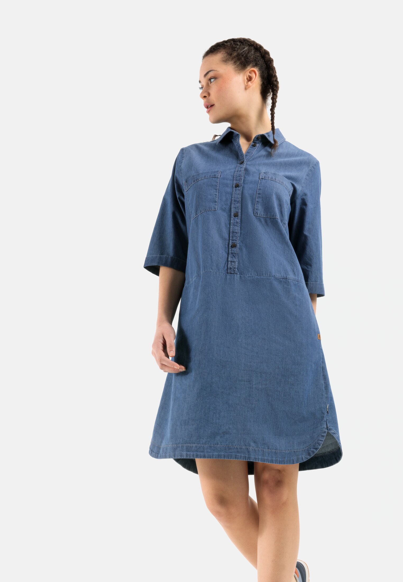 Women Organic Cotton denim dress Blau worn emotional