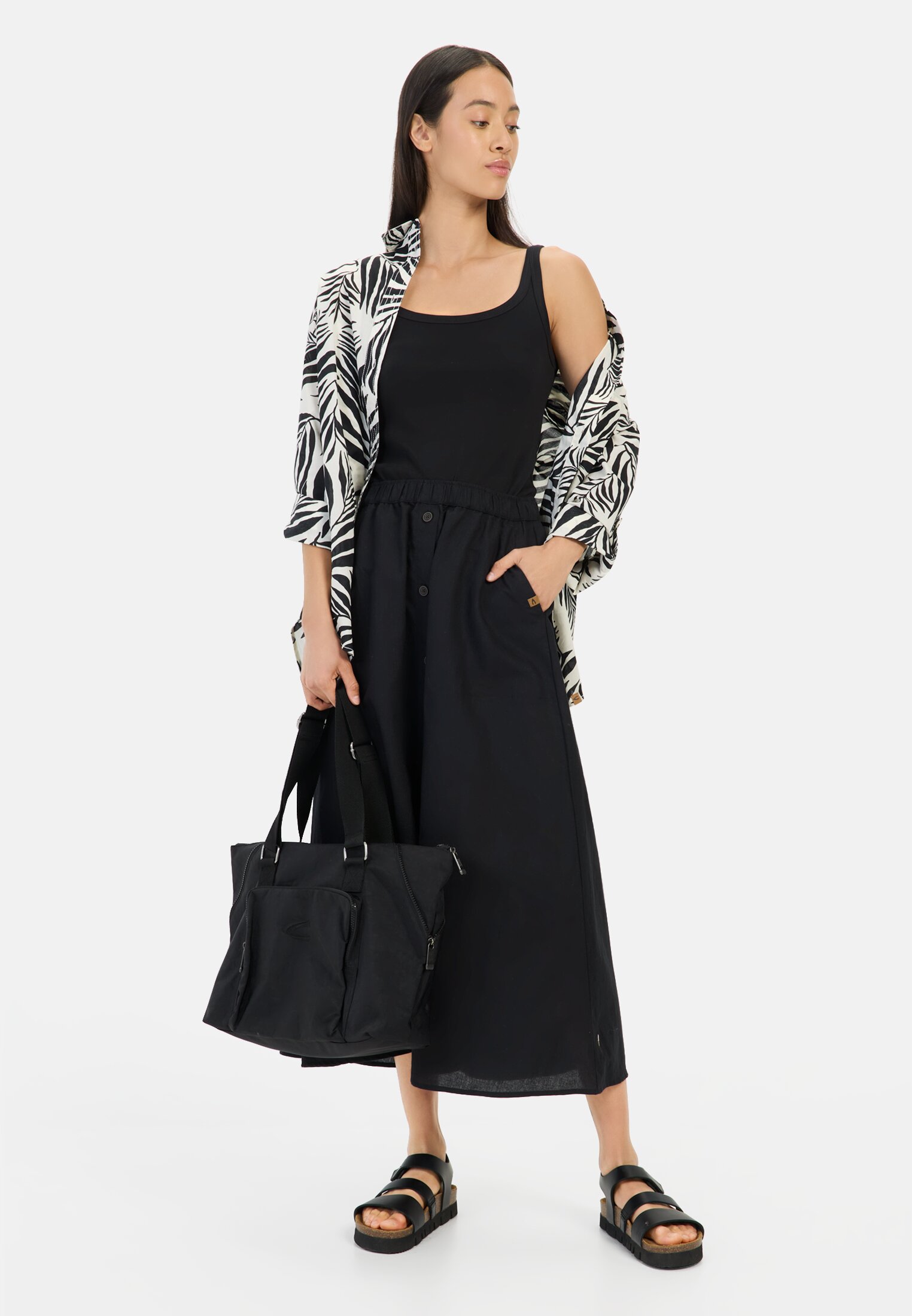 Women A-line skirt with elastic waistband Black worn front full body