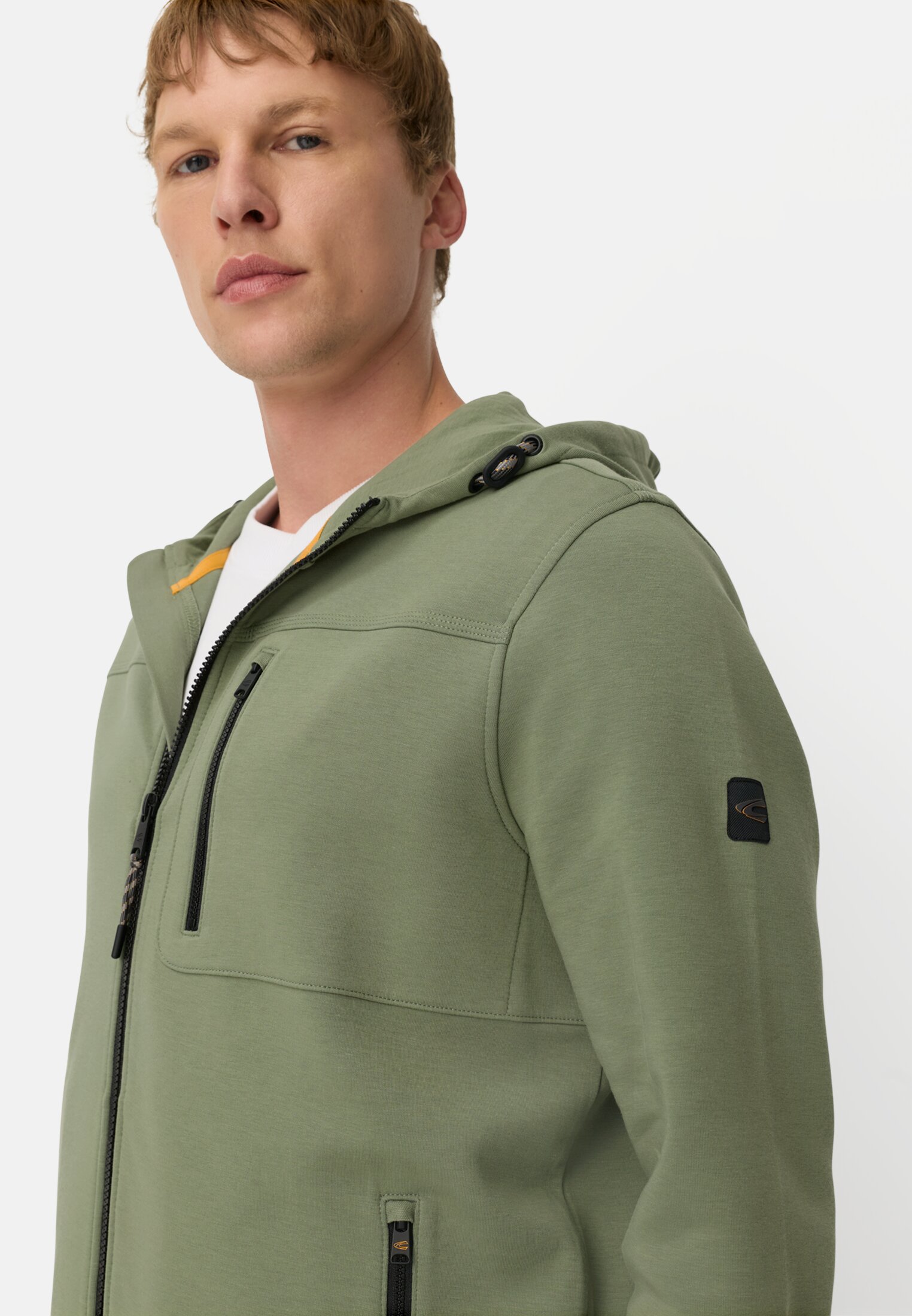 Herren fleXXXactive® Sweatjacke mit Kapuze Blattgrün getragen detailliert nah