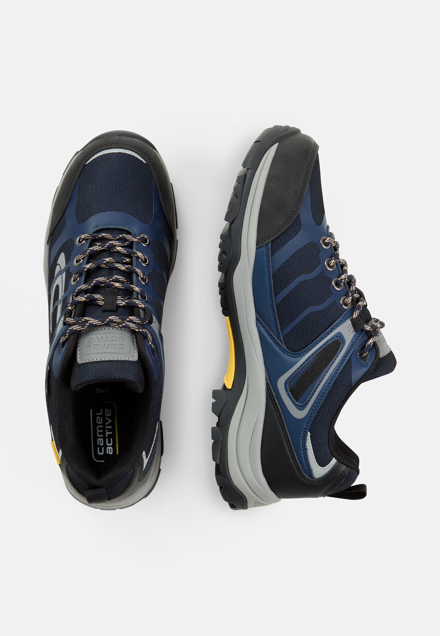 Herren Sneaker mit robuster Sohle Dunkelblau frontal oben