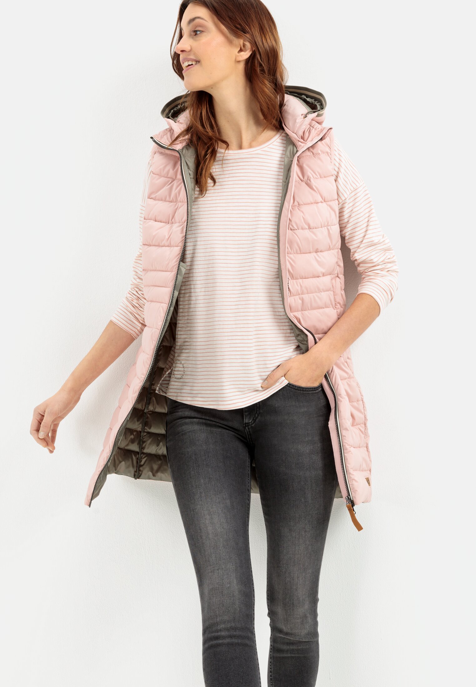 Damen Langarmshirt aus Organic Cotton Rosa getragen emotional