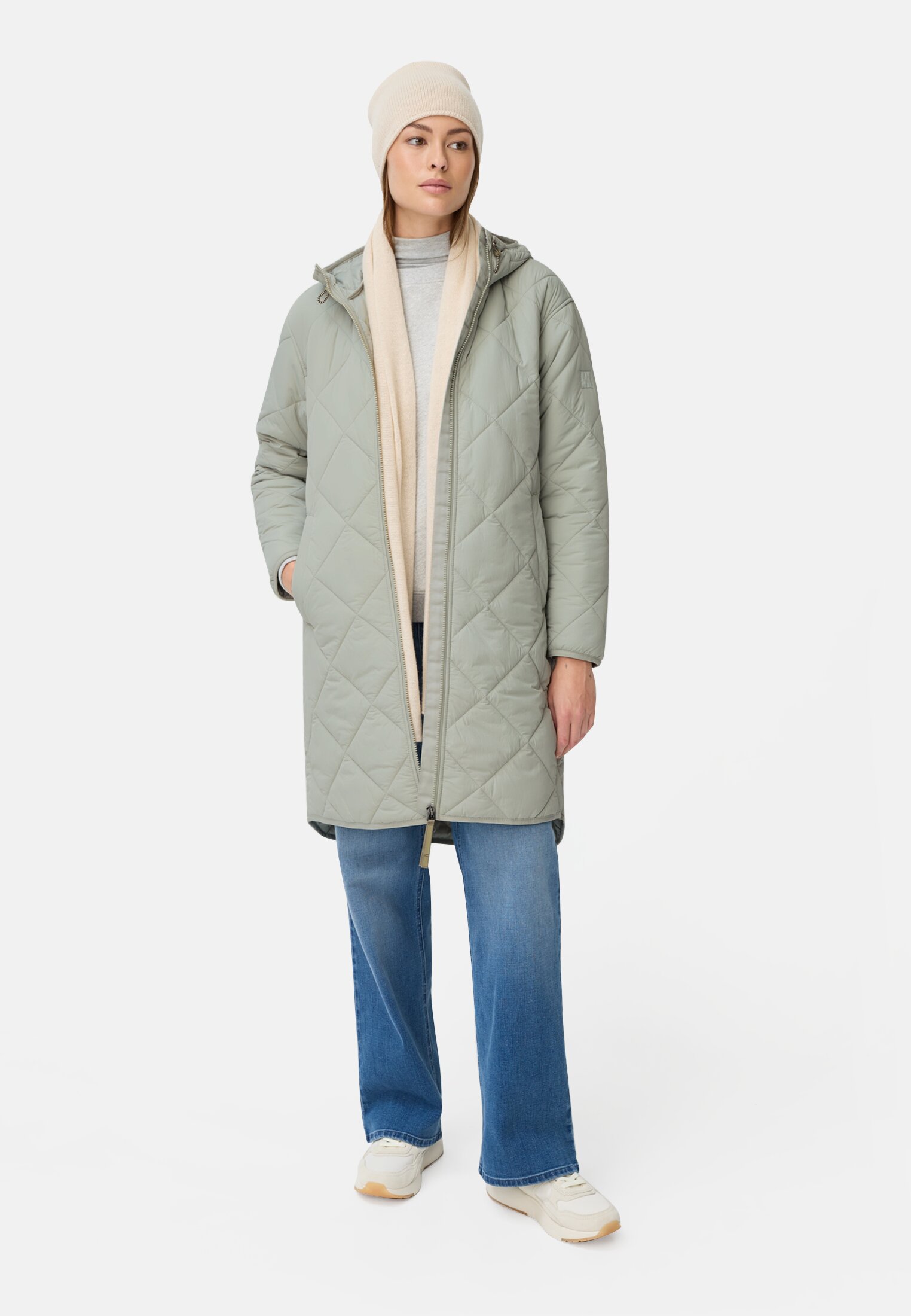 Women Water-repellent parka with two-way zip Sage worn front full body