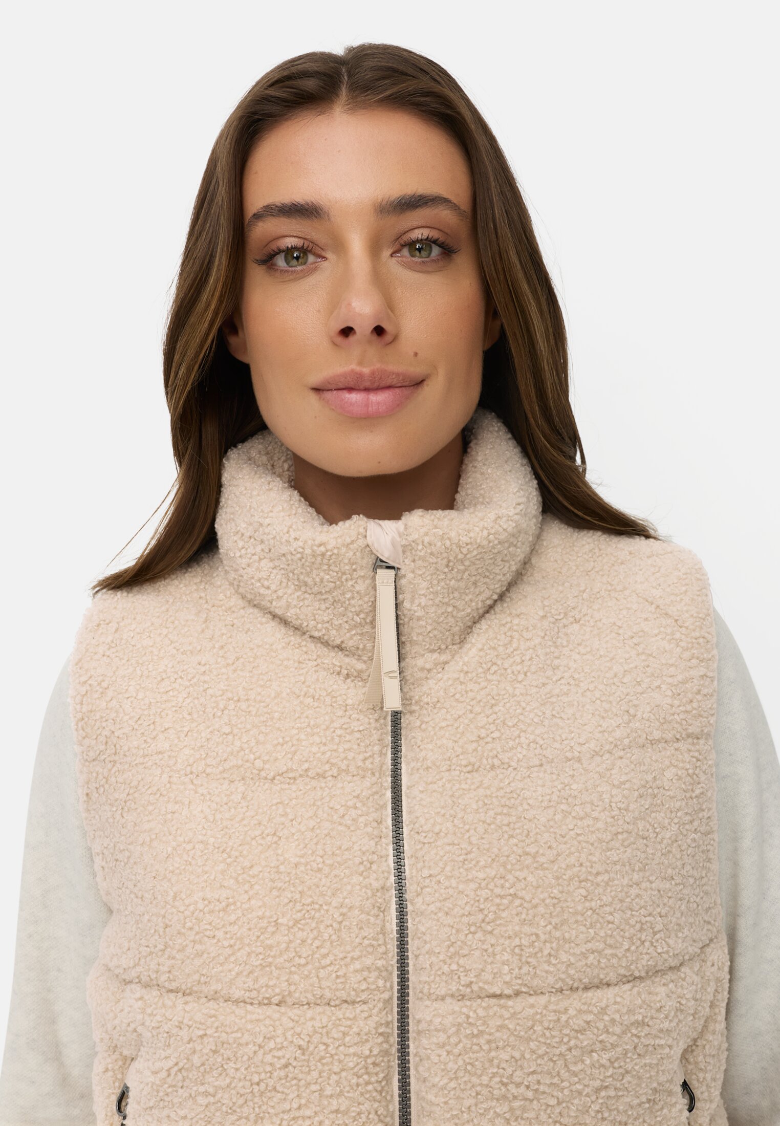 Vrouwen Teddybodywarmer met ritszakken Haver gedragen detail dichtbij