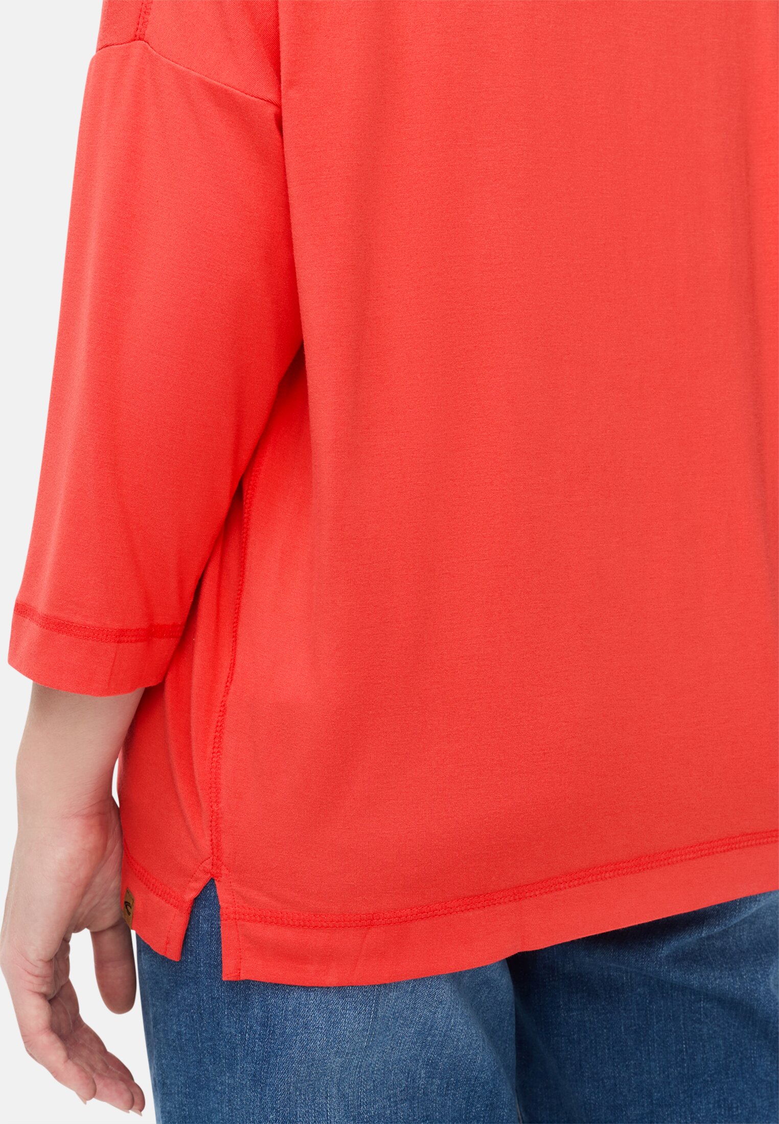 Women Long-sleeved shirt with a crew neck Flame red worn detail close