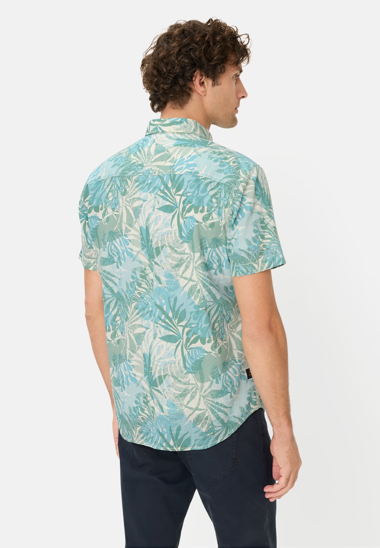 Heren Korte mouwen shirt van puur katoen Lagunengroen gedragen achter