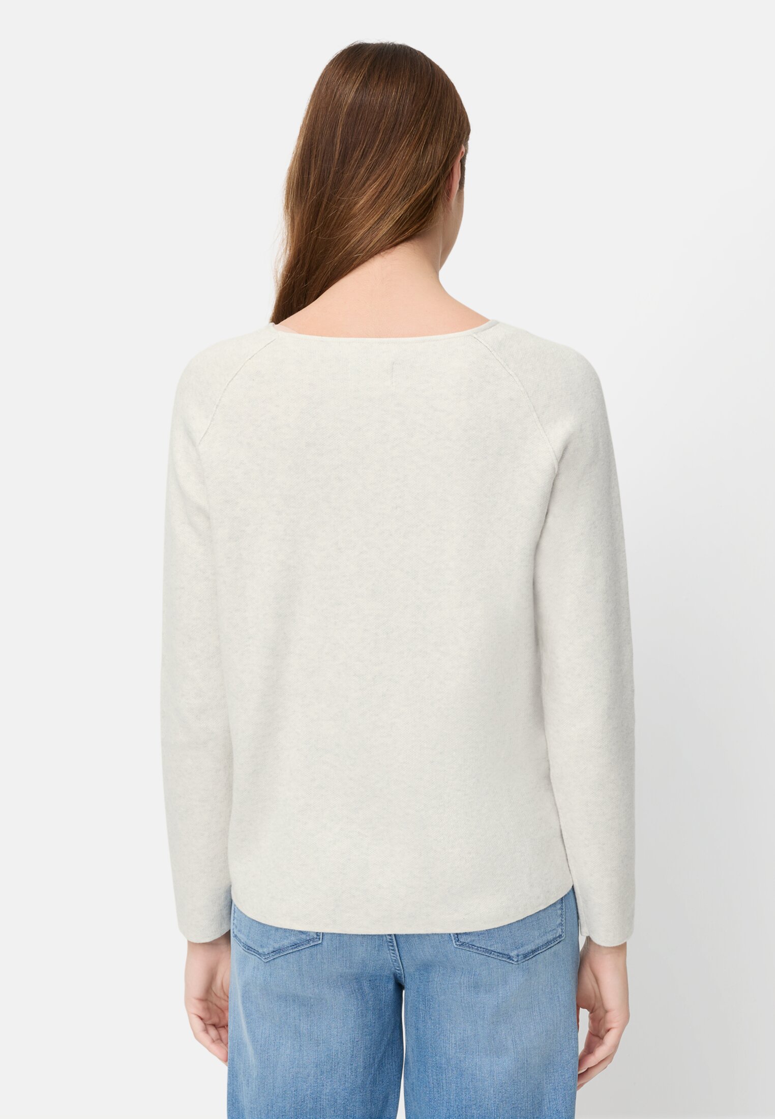 Women Knit sweater with crew neck Pearl White worn back