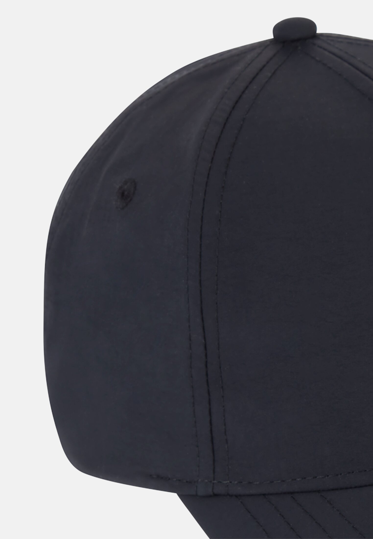 Men 6-panel cap made of polyamide with water-repellent and quick-drying properties Navy blue front close