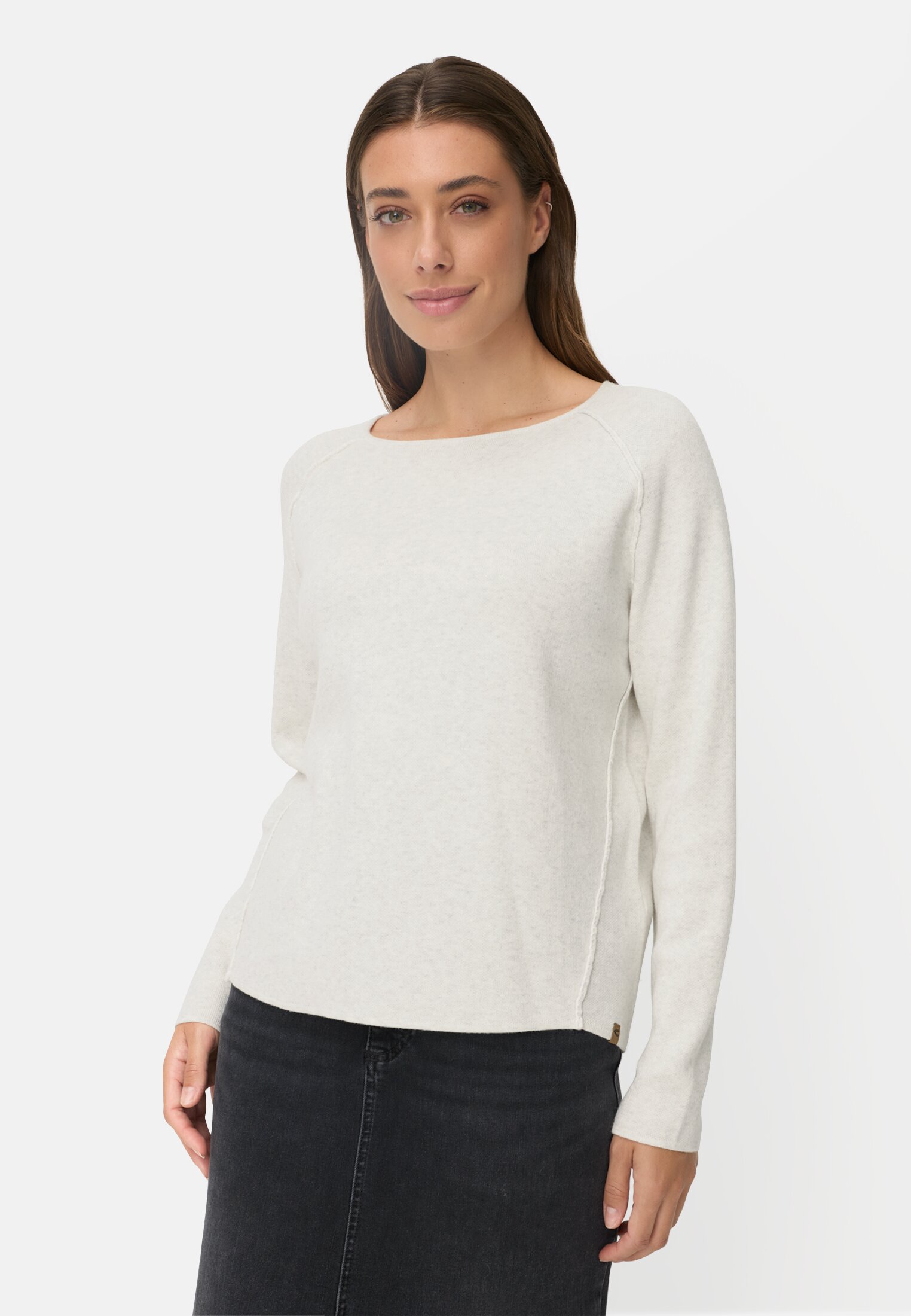 Damen Langarmshirt aus 100% Baumwolle Hellgrau getragen vorn