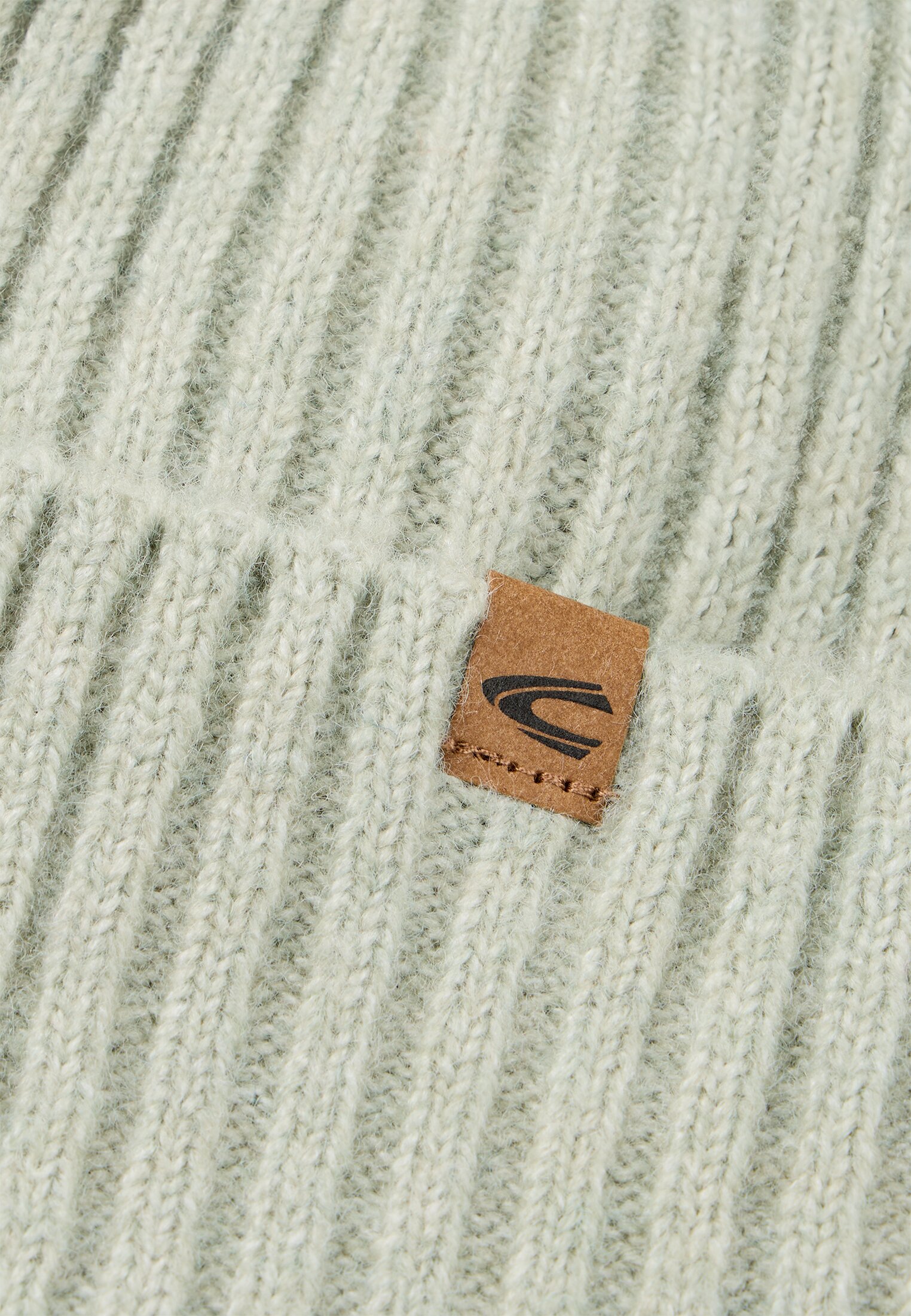 Damen Strickmütze mit Logo Salbei frontal hinten