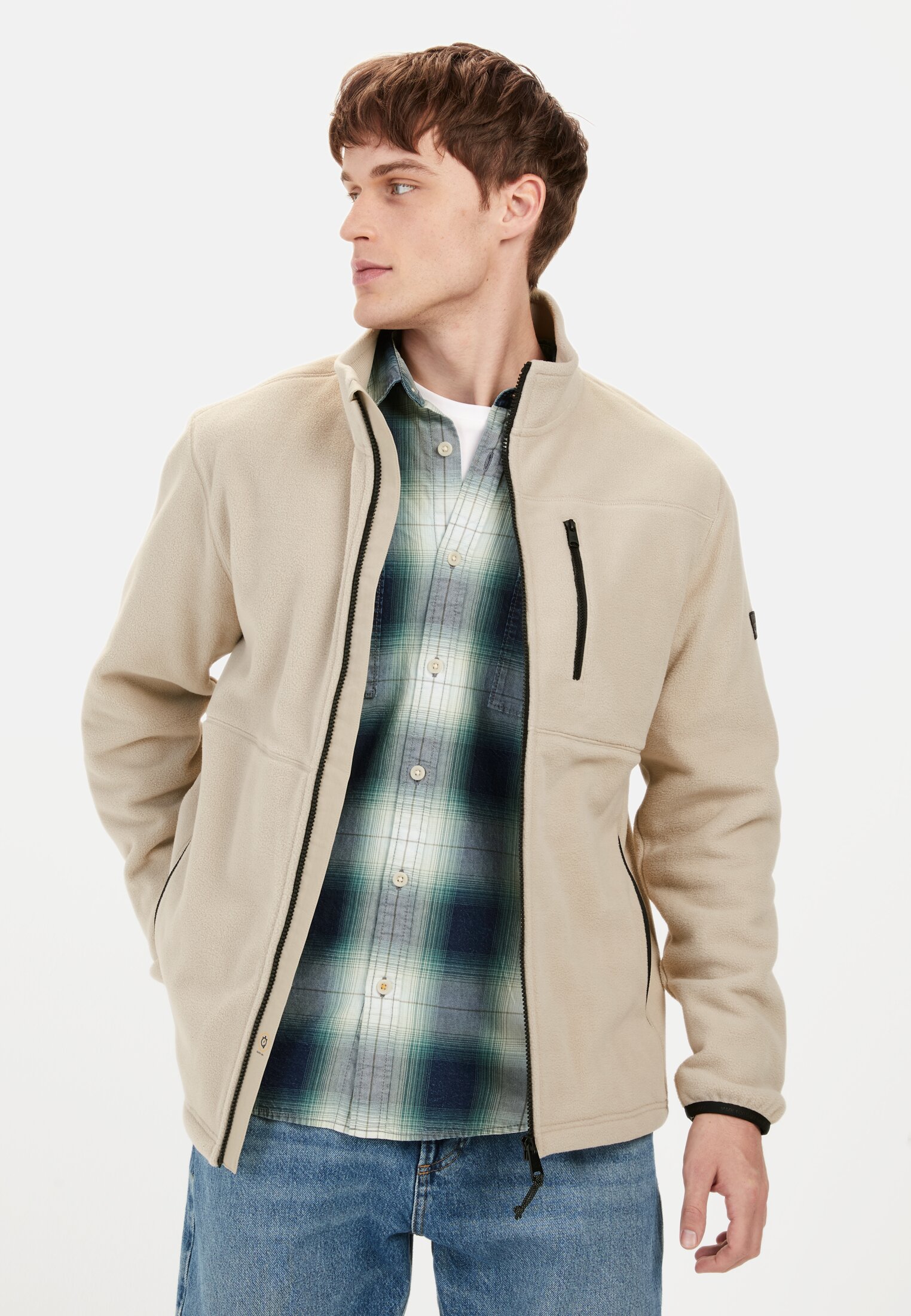 Men Fleece jacket with stand-up collar Beige worn front