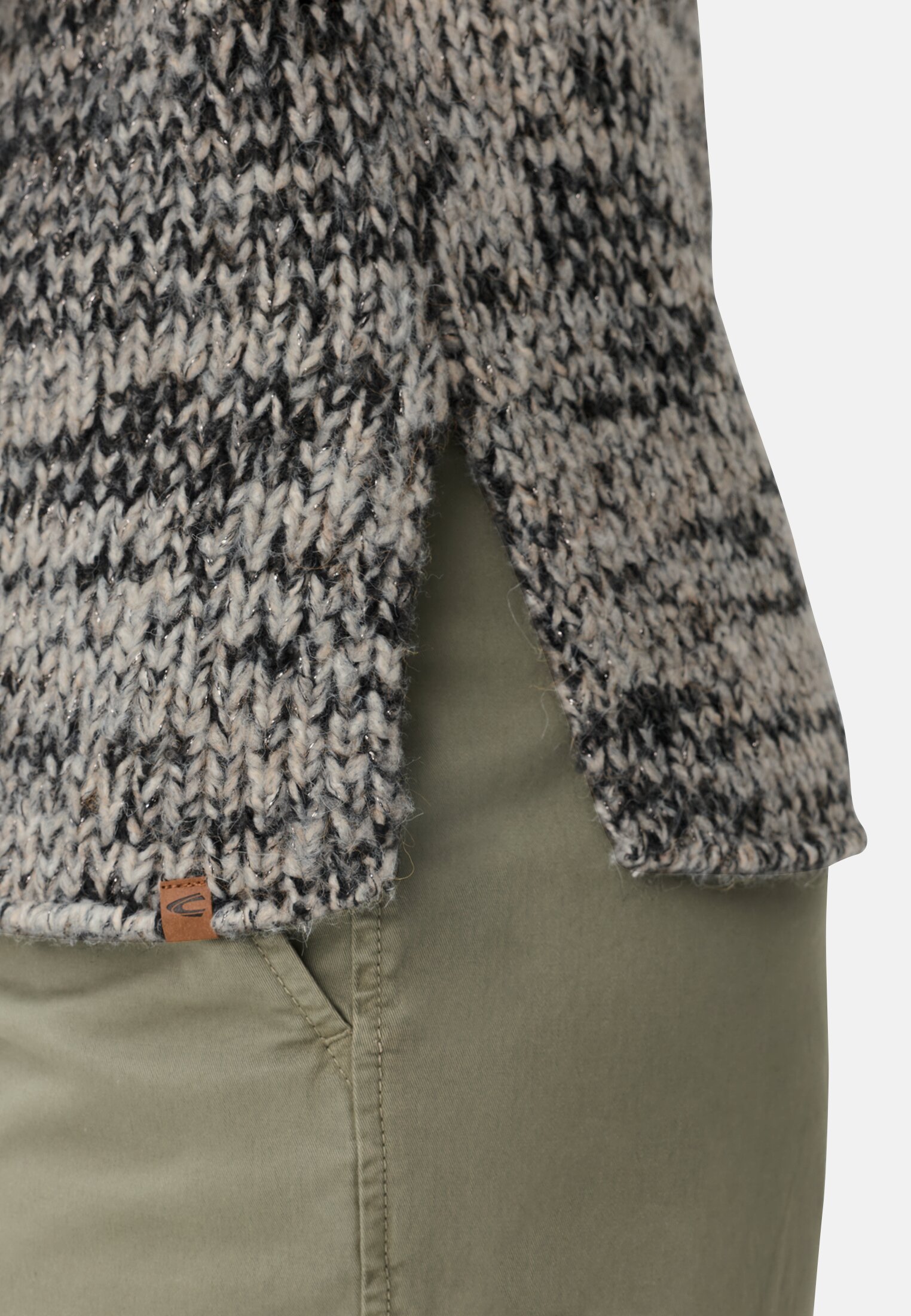 Women Knitted sweater with stand-up collar Gray worn detail close