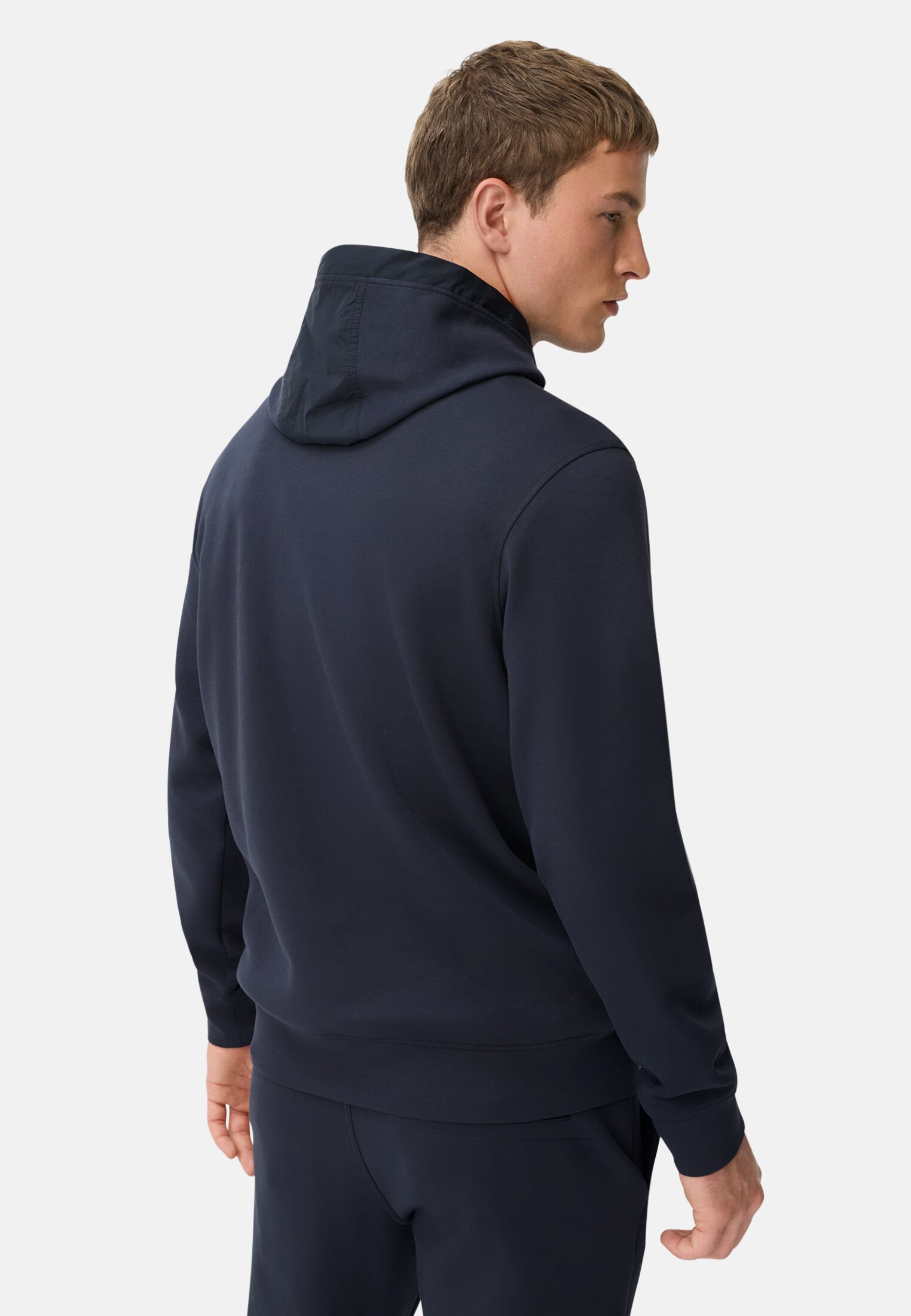 Heren fleXXXactive® Hoody met verstelbare capuchon Marineblauw gedragen achter