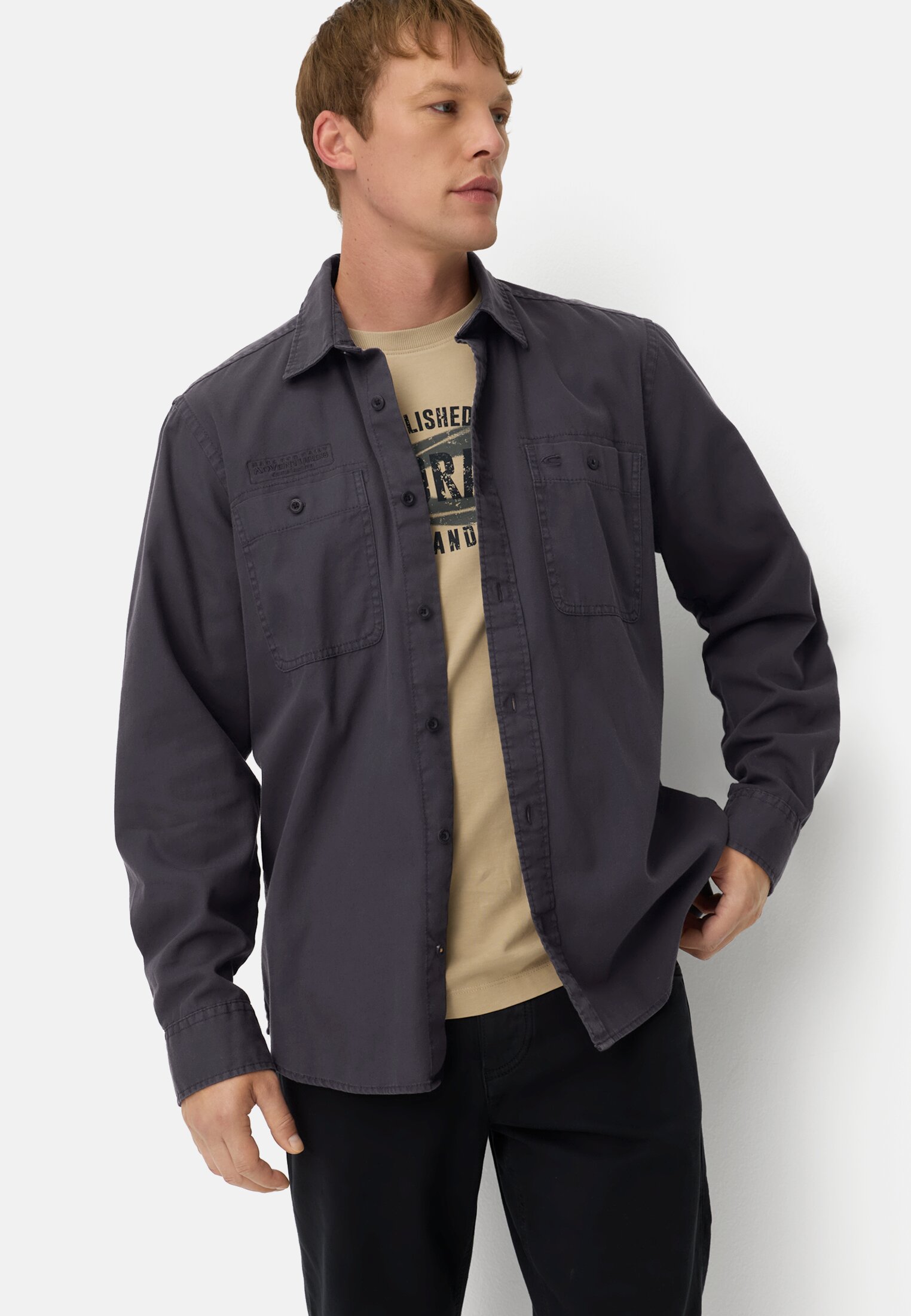 Men Long-sleeve shirt made of sturdy canvas Dark Blue worn emotional
