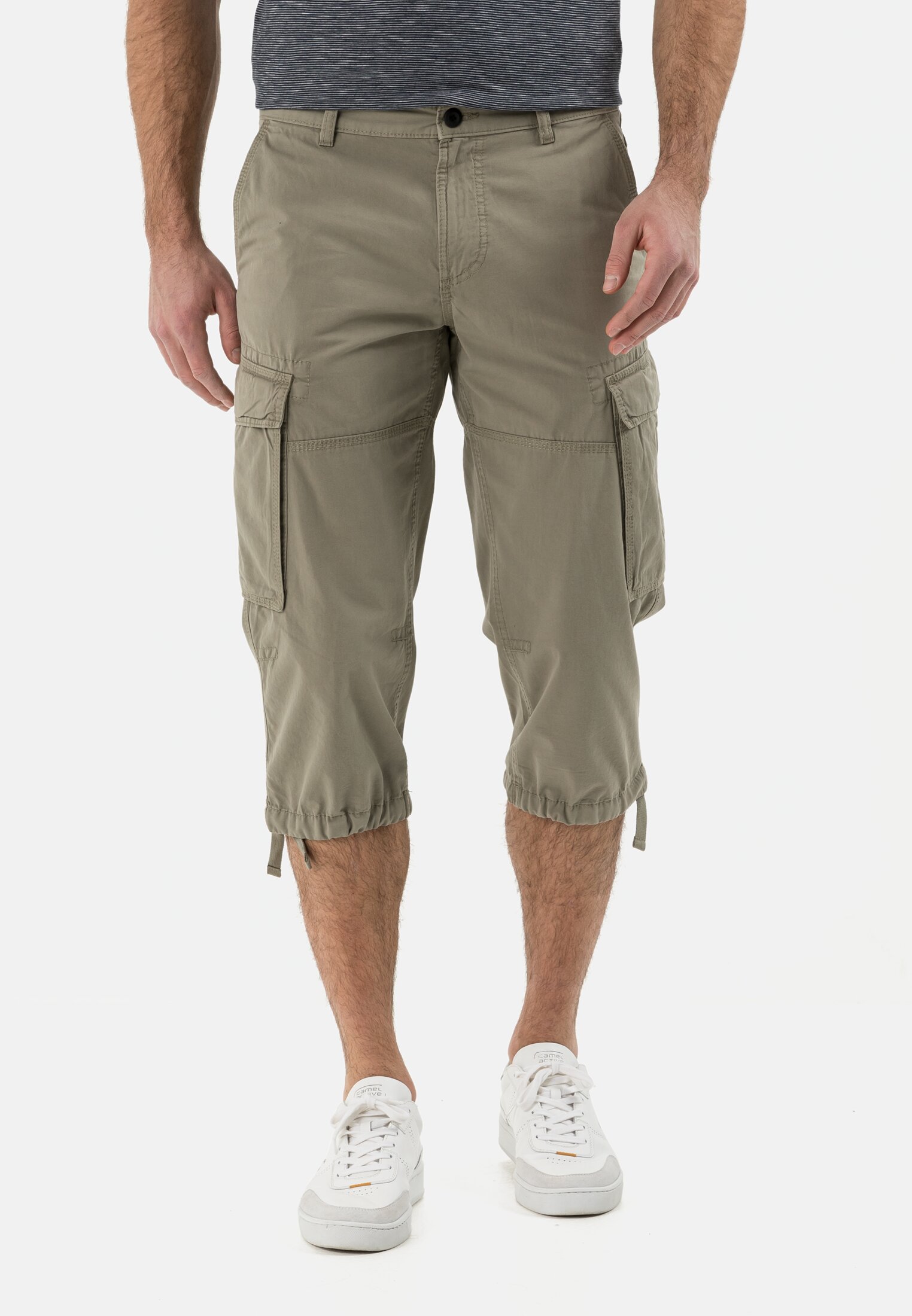 Cargo Shorts für Herren in Khaki 44IN camel active