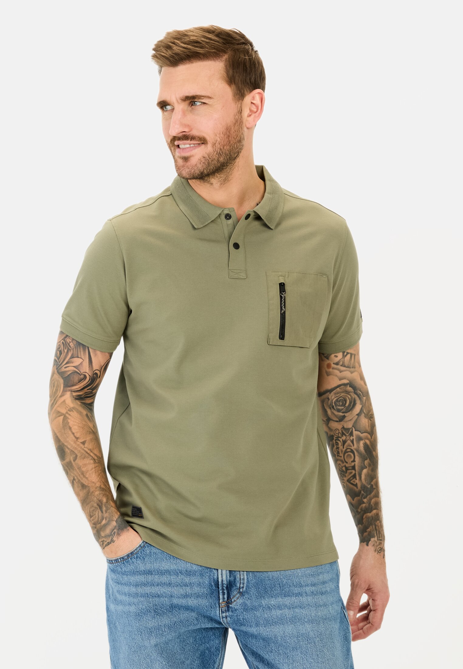 Men Short-sleeve polo shirt with cooling effect Dark Green worn front