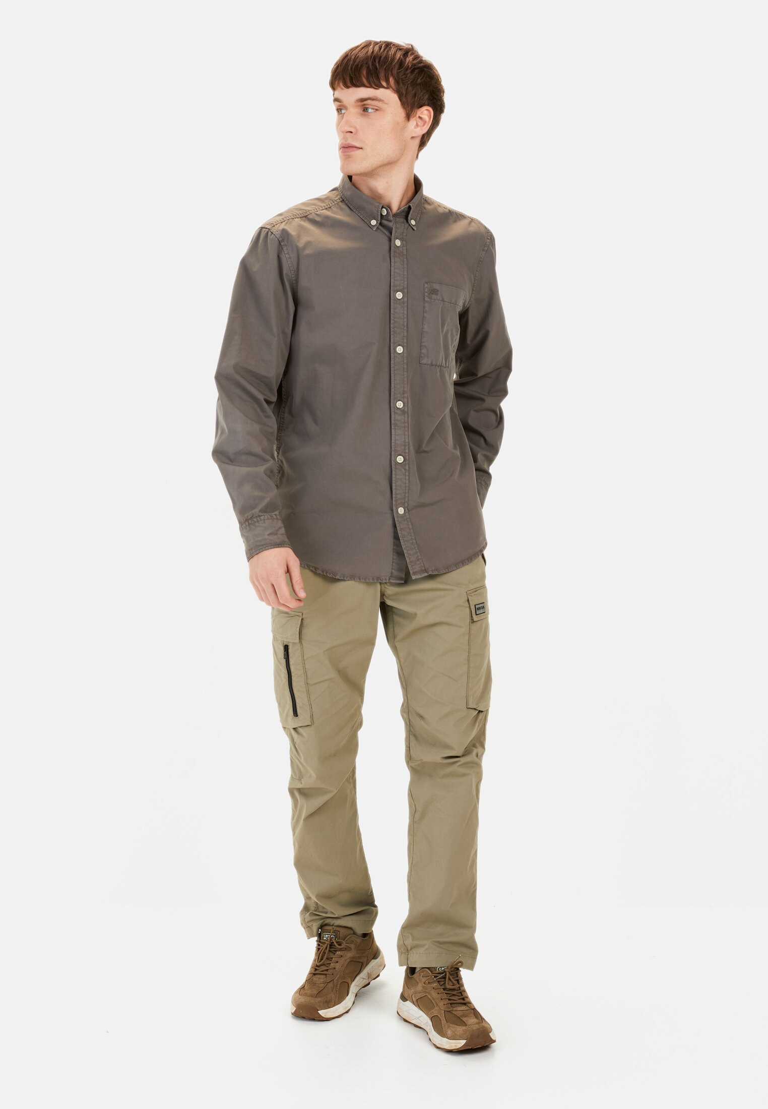 Men Cotton shirt with chest pocket Grey worn front full body