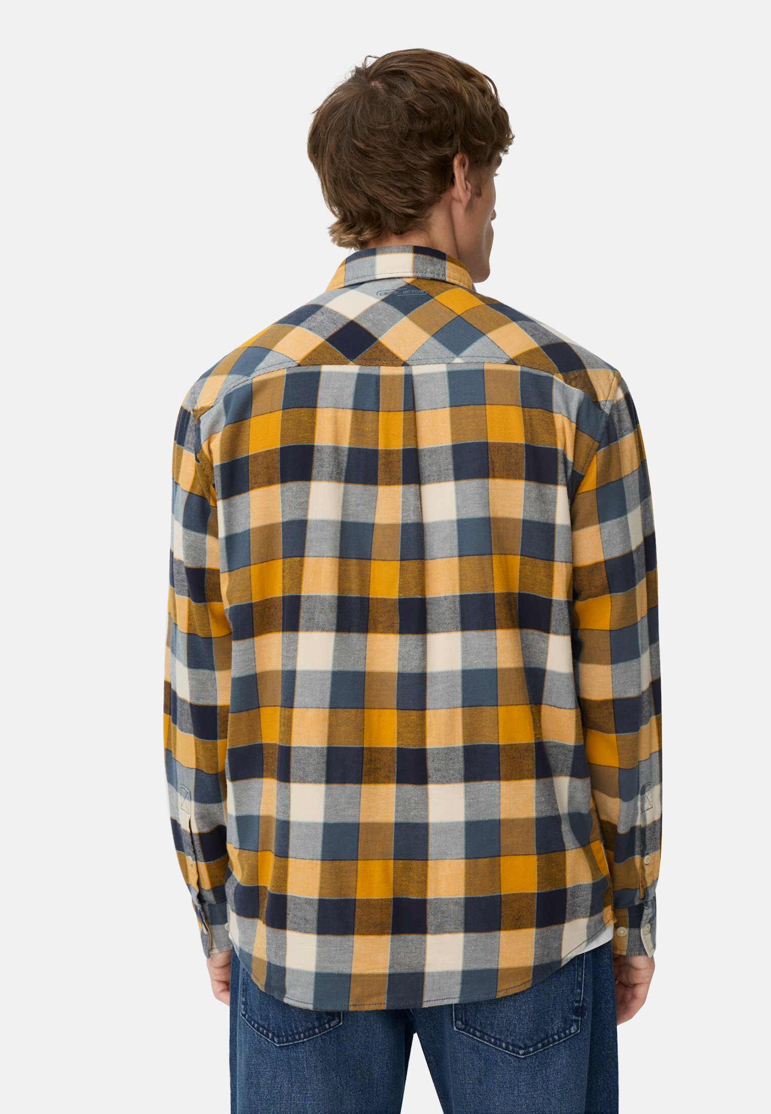 Herren fleXXXactive® Langarmhemd aus leichtem Flanell Gelb getragen hinten